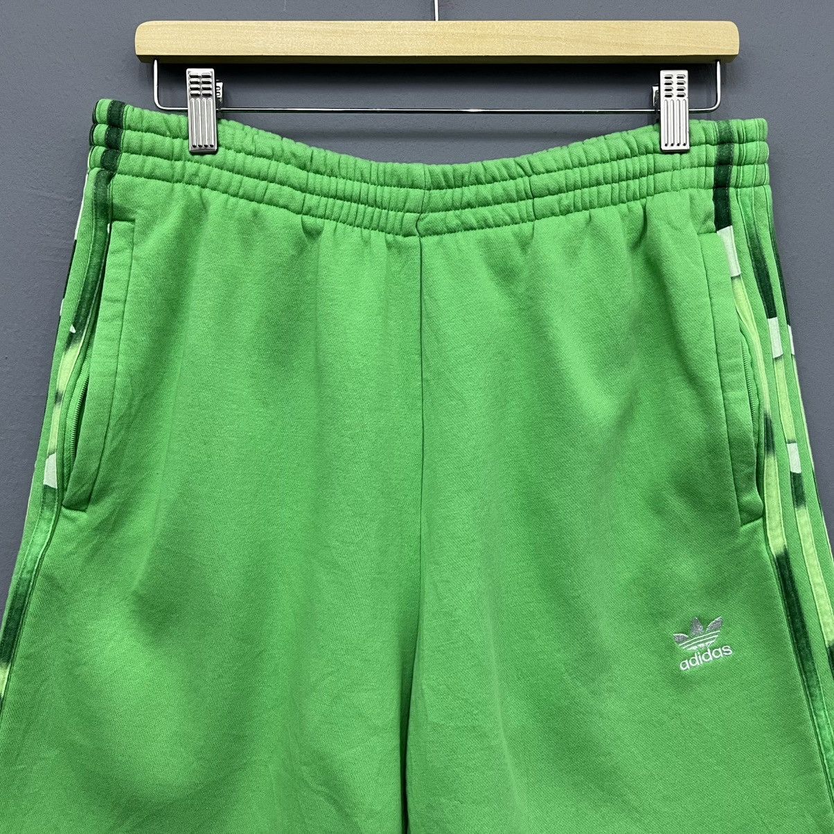 Adidas Adidas Firebird 3 Stripes Shorts Size US 30 / EU 46 - 3 Thumbnail