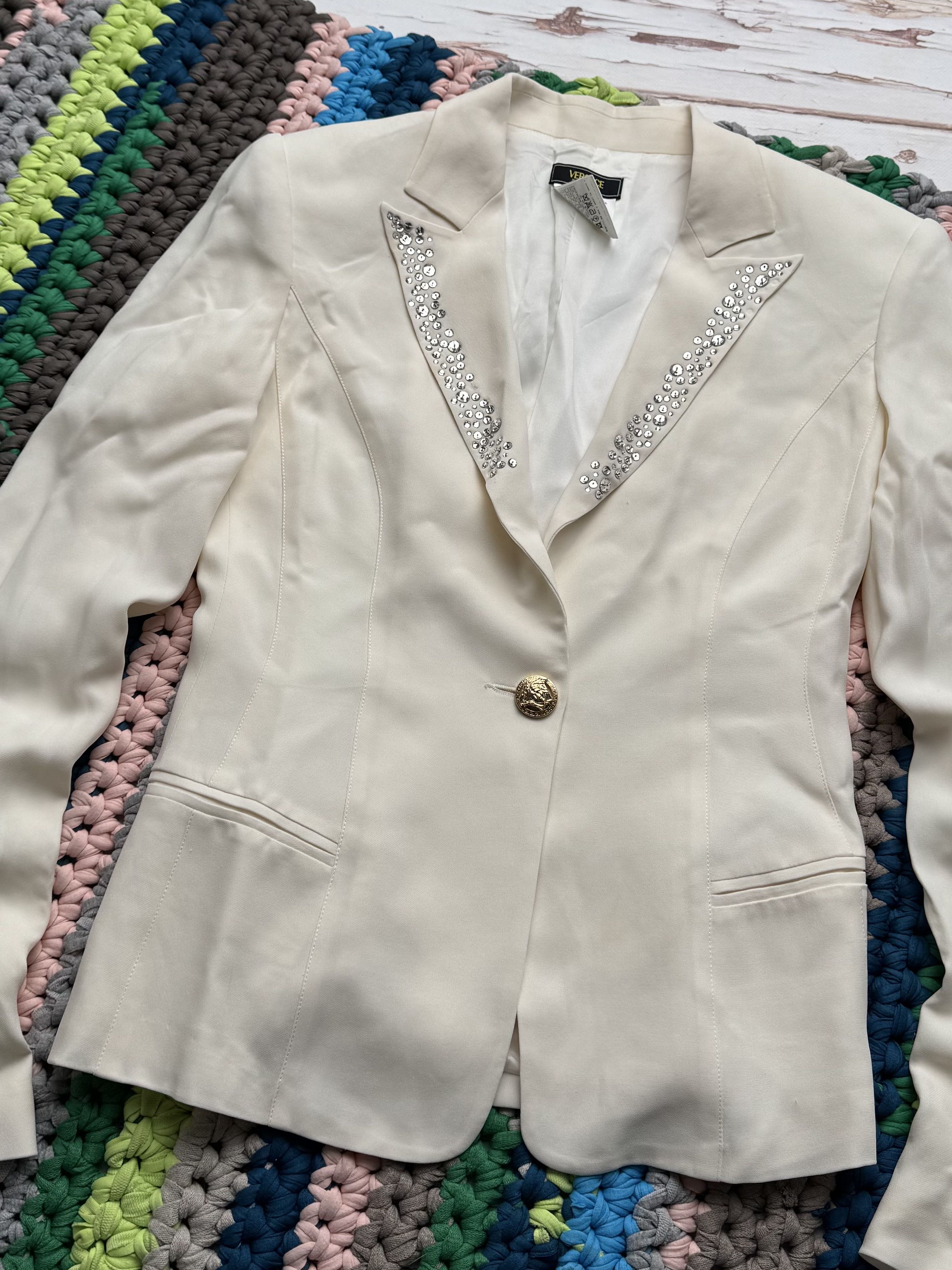 Versace Vintage Versace Embellished Silk Blazer Designer Jacket Size S / US 4 / IT 40 - 2 Thumbnail