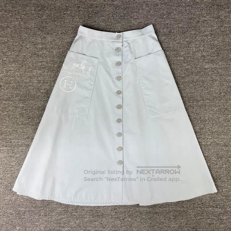 Hermes Hermes Embroidered Logo Skirt Size 26" / US 2 / IT 38 - 1 Thumbnail