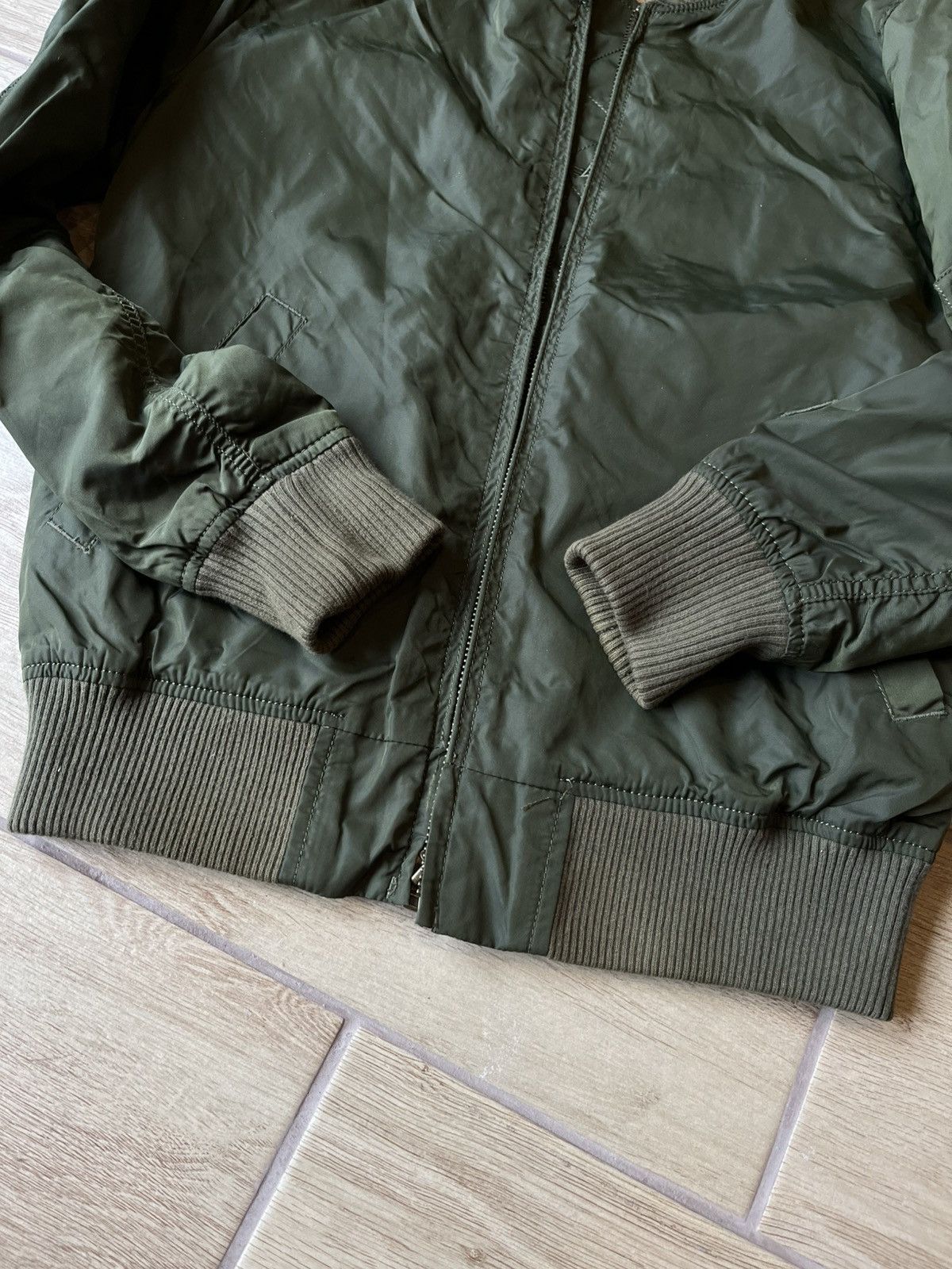 Alpha Industries Alpha Industries MA-1 Olive Pilots Bomber Jacket M Size Size US M / EU 48-50 / 2 - 4 Thumbnail