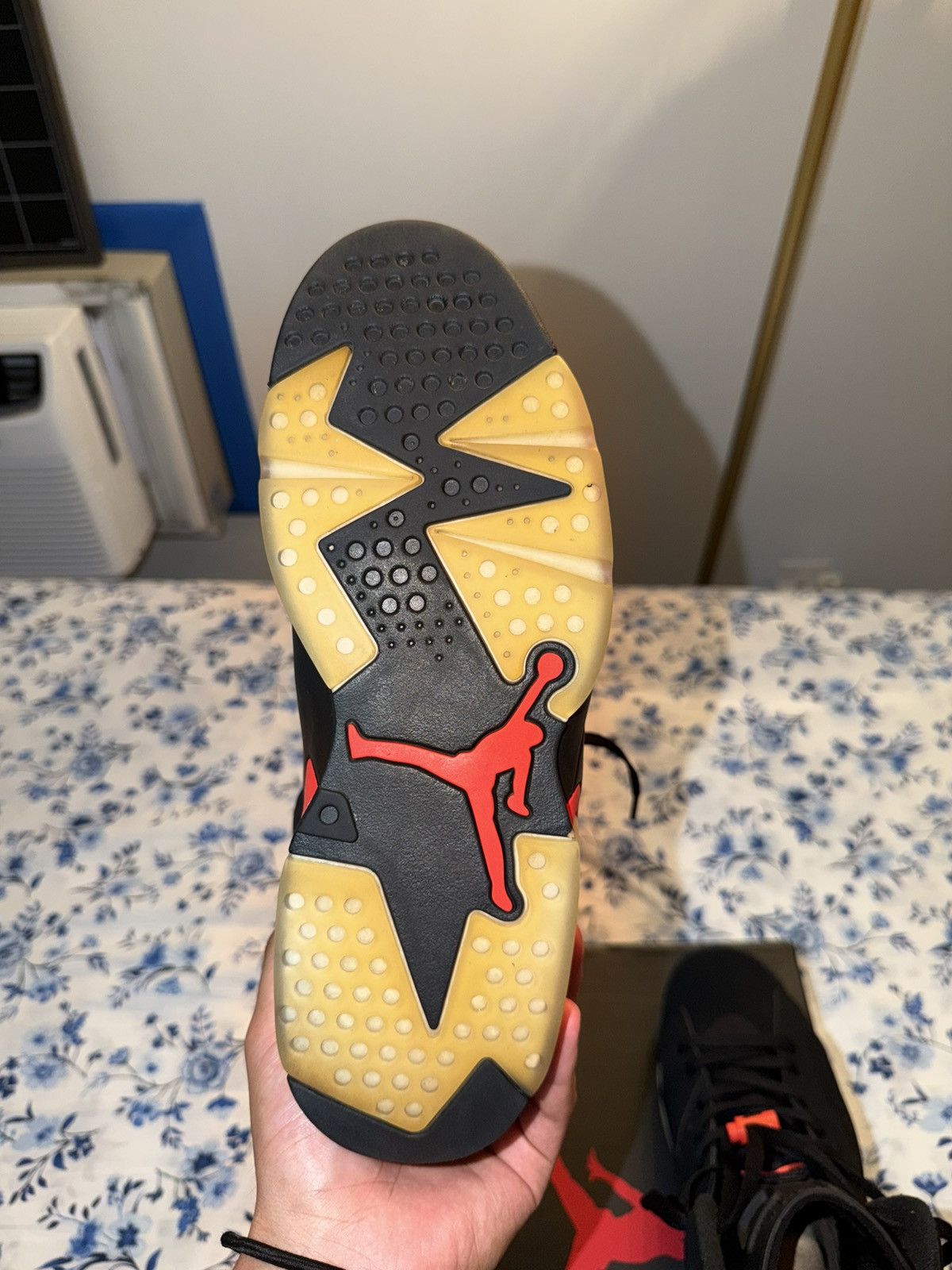 Nike Air Jordan 6 'Infrared' 2019 Size US 10 / EU 43 - 7 Thumbnail