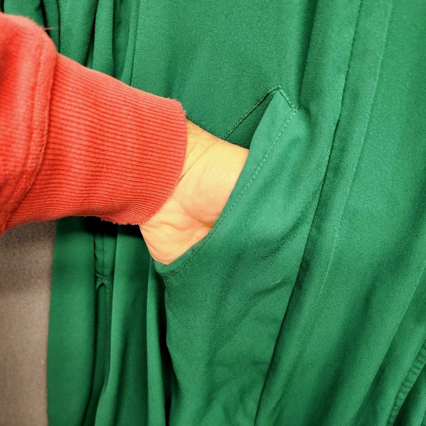 Torrid VINTAGE Torrid Top Womens 3X Green Duster Cardigan Long Line Roll Tab Sleeves NO BELT Women Cardigan Button-Up Solid Green 3X Long Sleeve Womens Size XXL / US 16-18 / IT 52-54 - 6 Thumbnail