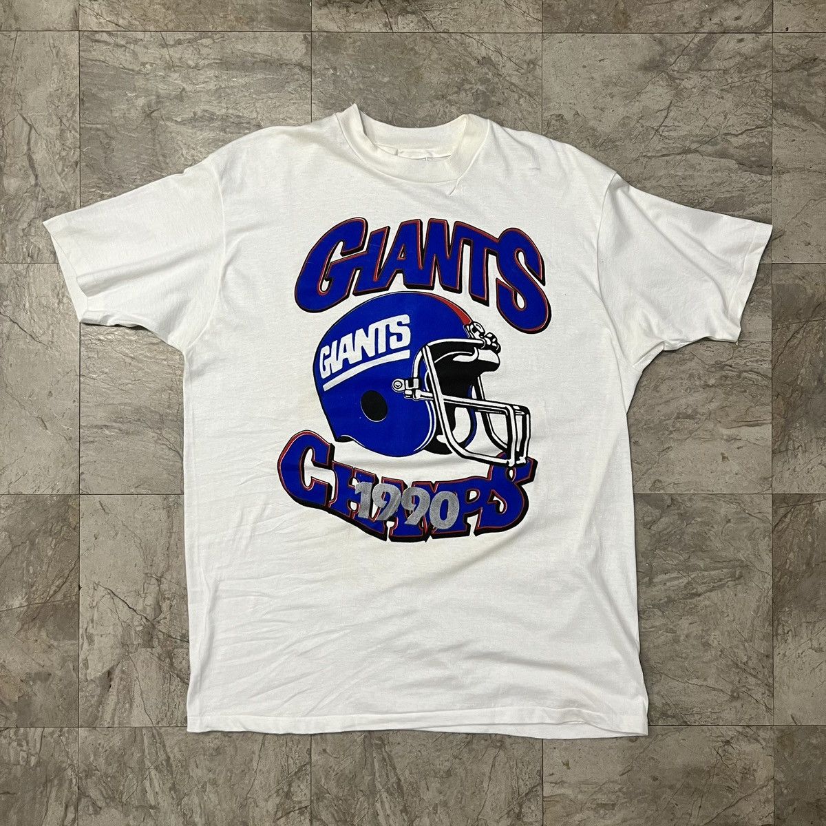 Giant × NFL × Vintage Vintage 1990 New York Giants Helmet White T-shirt Size US XL / EU 56 / 4 - 1 Thumbnail