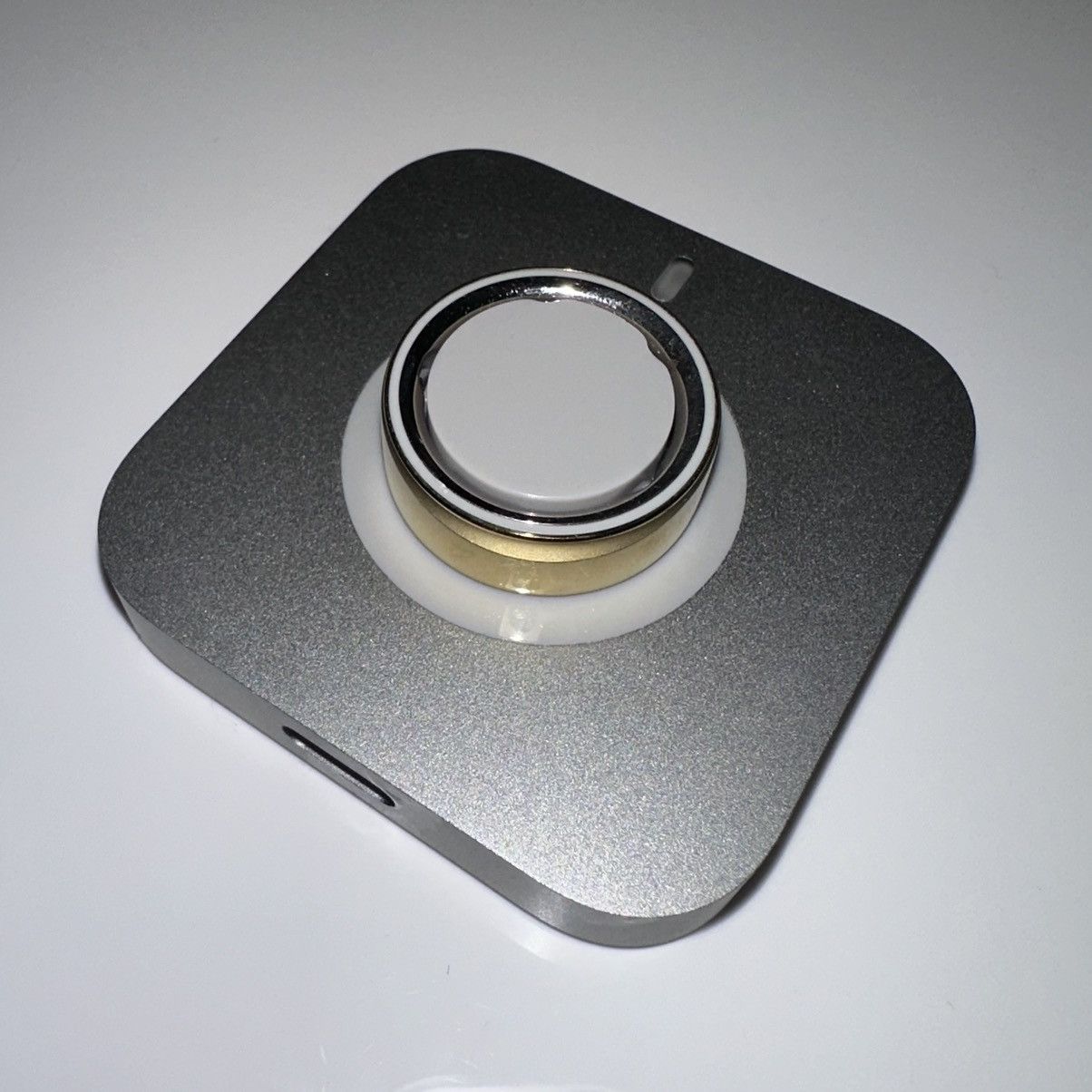 Other Oura ring 4 gold size 6 Size ONE SIZE - 5 Thumbnail