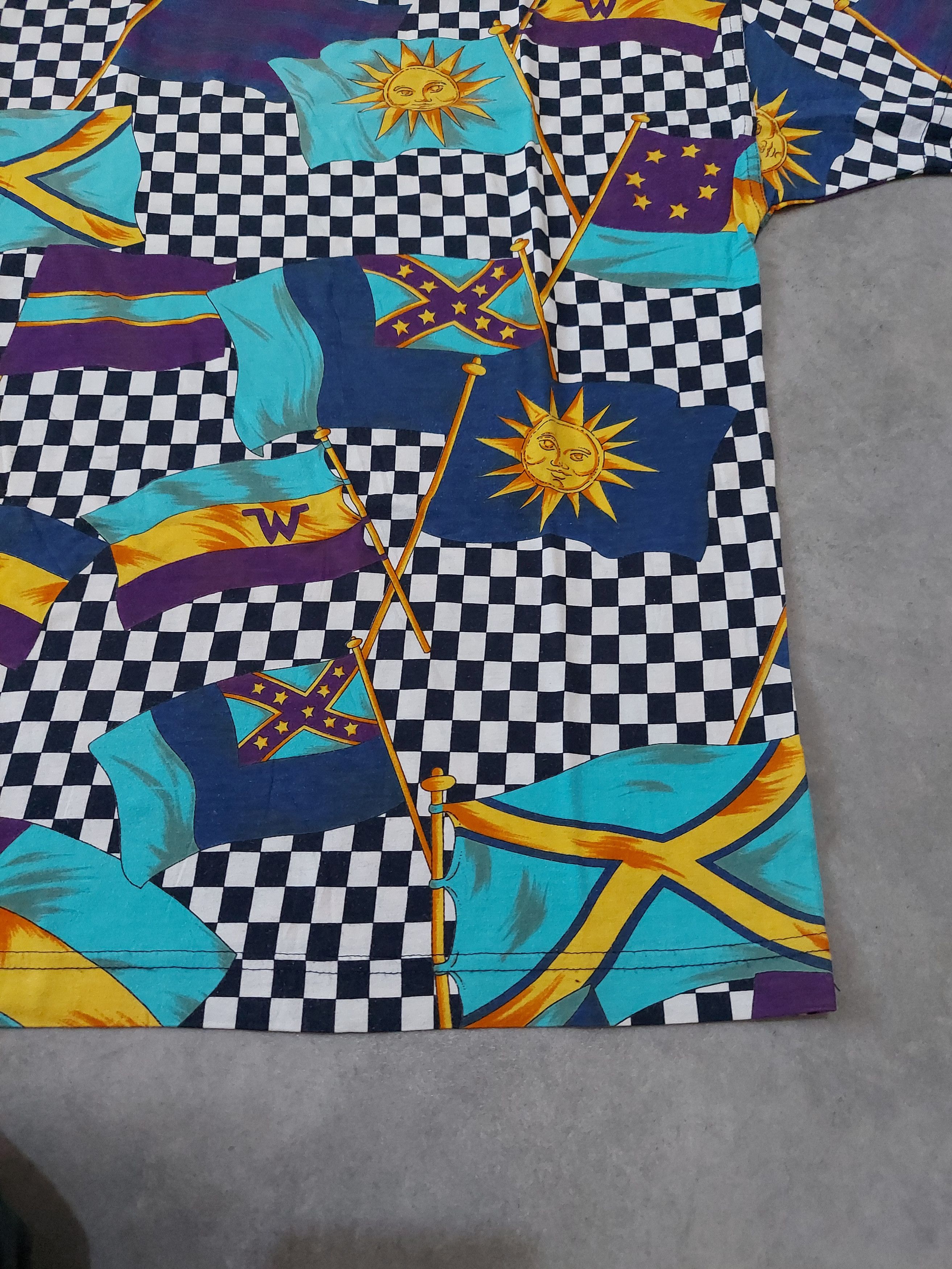 Versace Gianni Versace V2 90s Checker Flag Print T-Shirt (size 48) Size US M / EU 48-50 / 2 - 8 Thumbnail