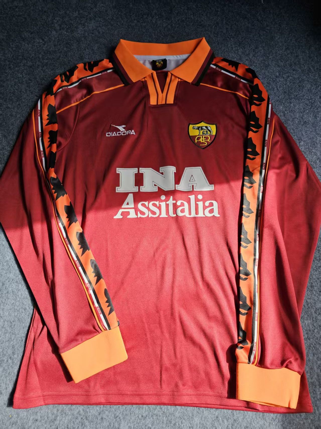 Other 1998 99 Roma Jersey Home Longsleeve Size US M / EU 48-50 / 2 - 1 Thumbnail