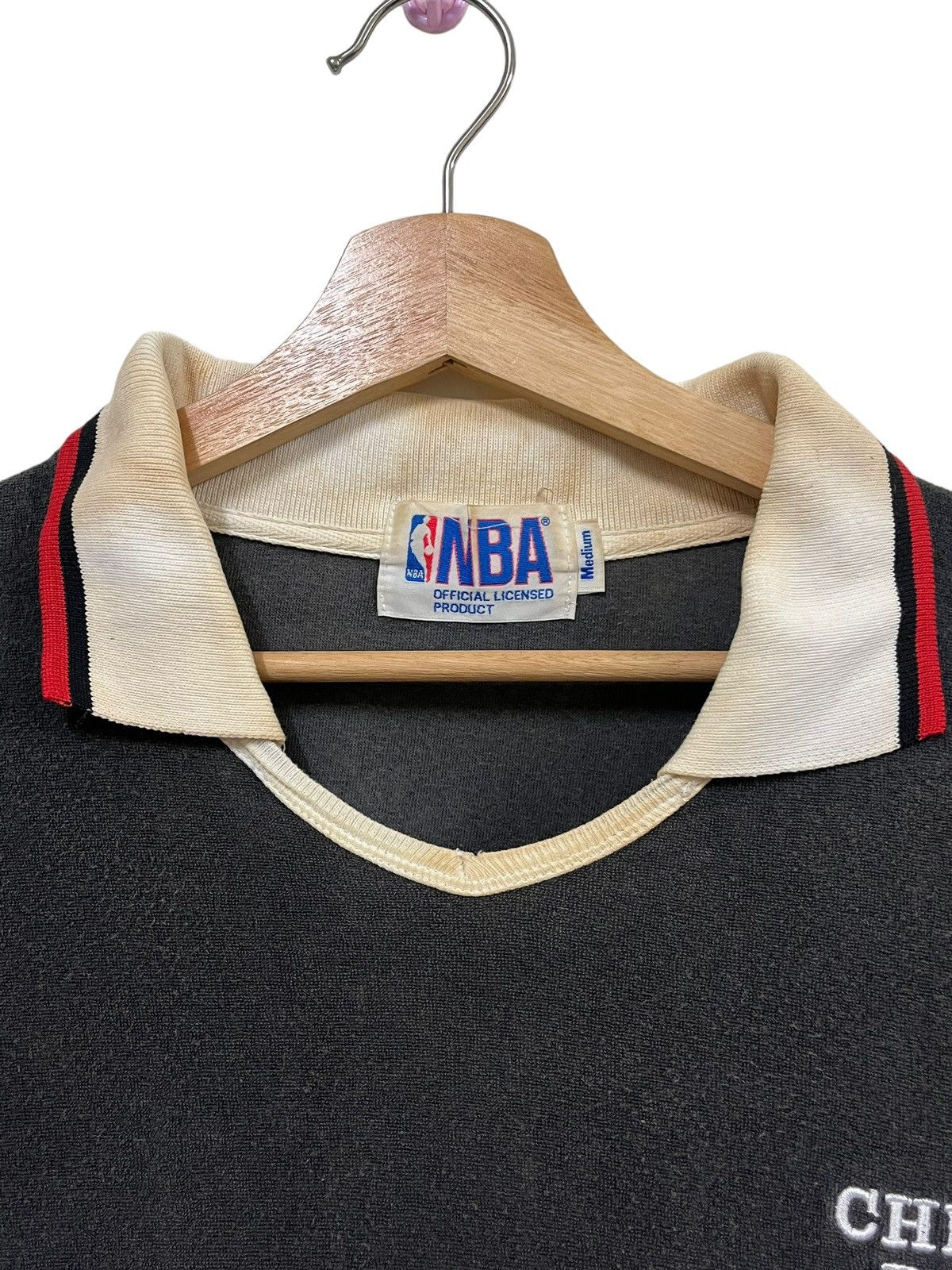 NBA OG Vintage Chicago Bulls Shirts Size US M / EU 48-50 / 2 - 3 Thumbnail