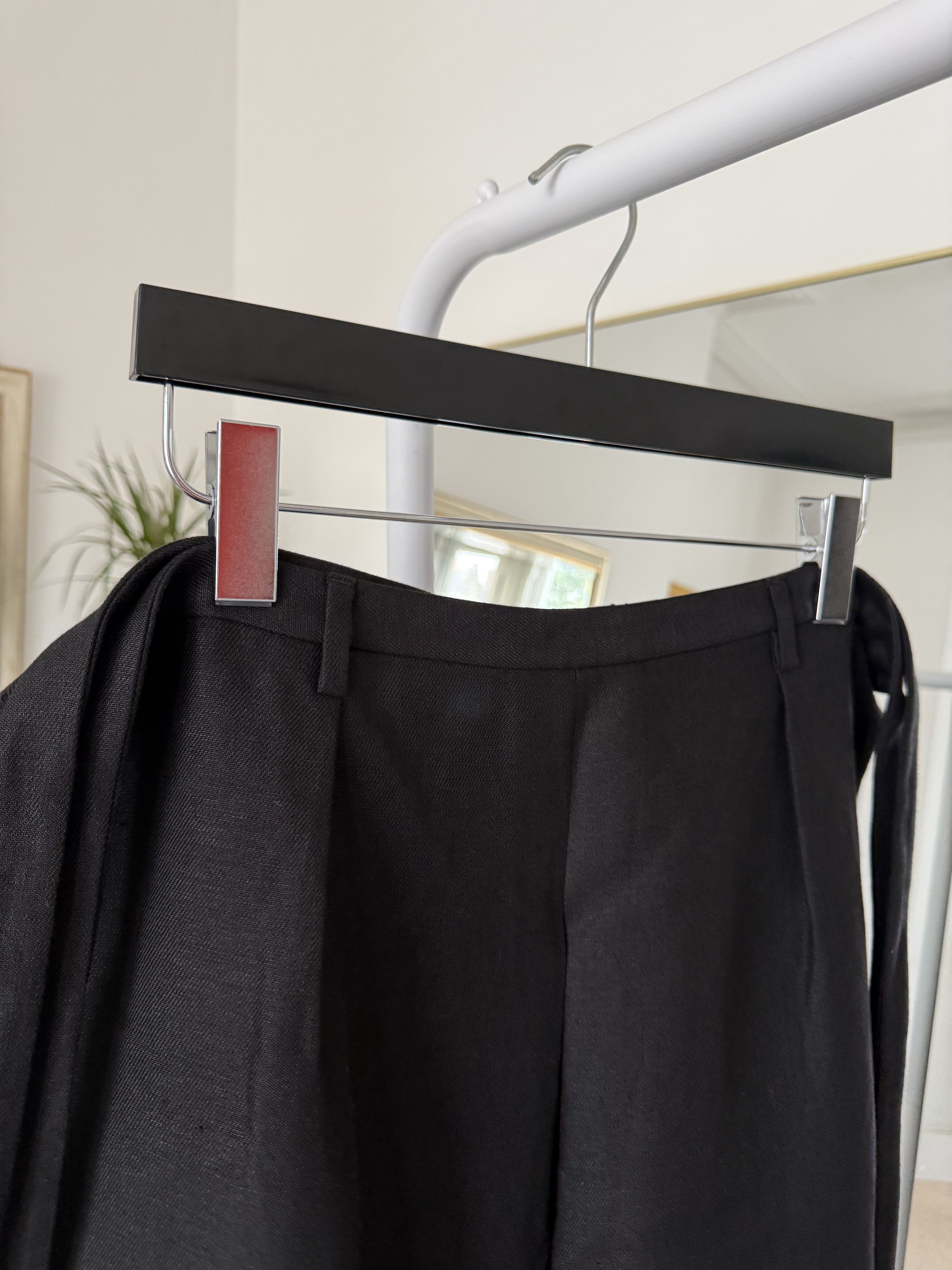 Saint Laurent Paris FW21' Saint Laurent Cropped Hakama-Pleat Tied pants Size US 36 / EU 52 - 4 Thumbnail