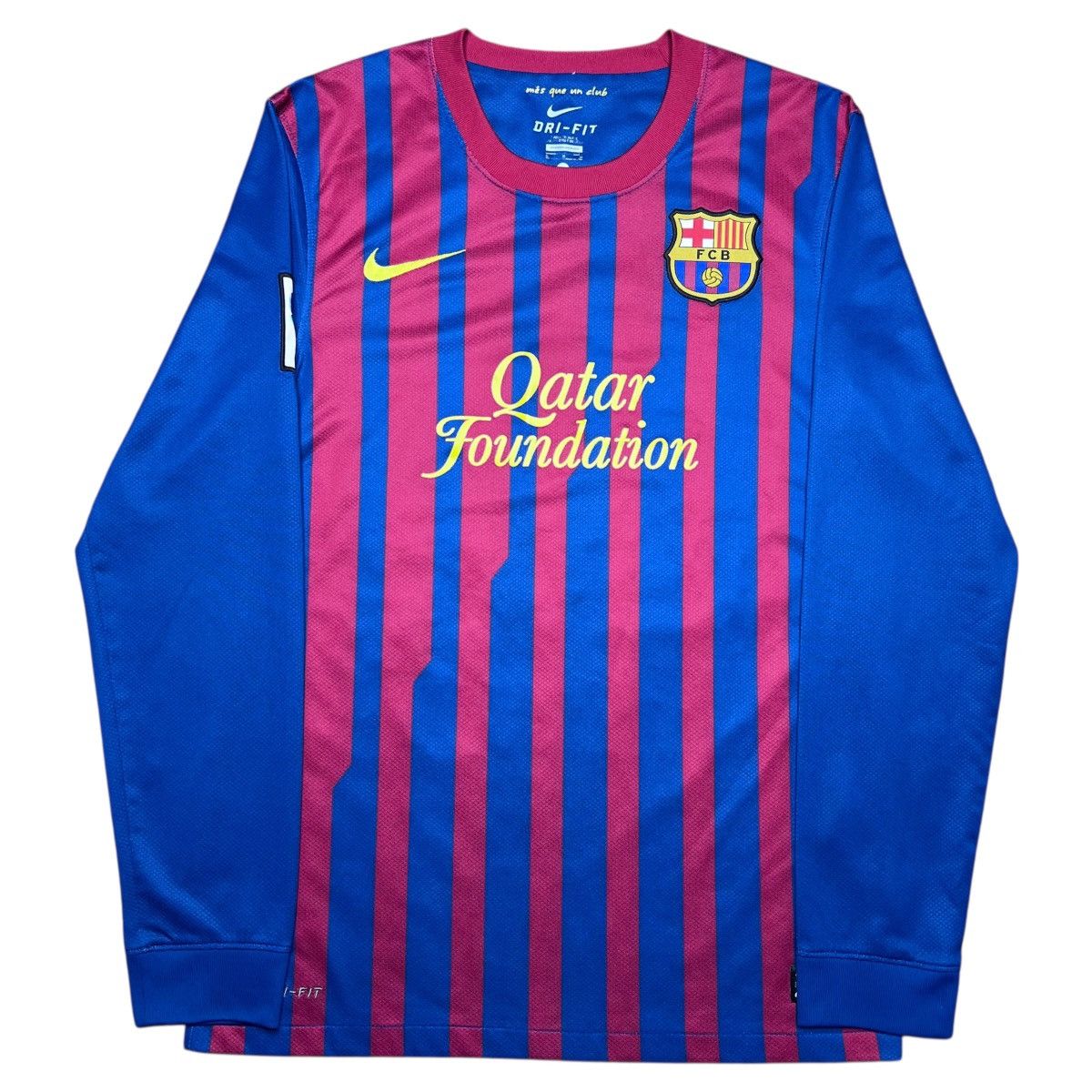Nike 2011 Nike Barcelona Home Football Soccer Long Sleeve Jersey Size US S / EU 44-46 / 1 - 1 Thumbnail