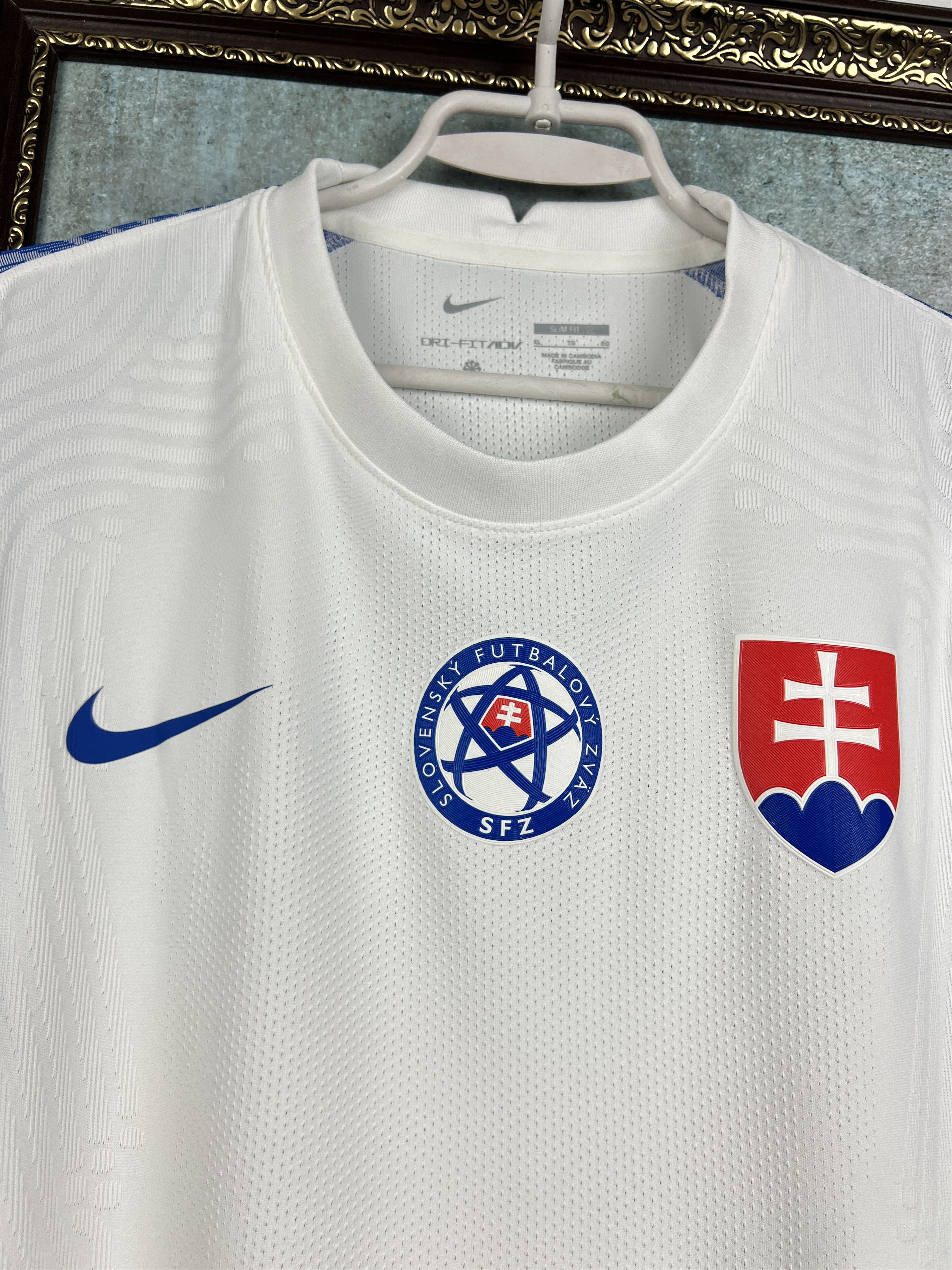 Nike Slovakia football shirt Soccer National Team Jersey Trikot Size US XL / EU 56 / 4 - 3 Thumbnail
