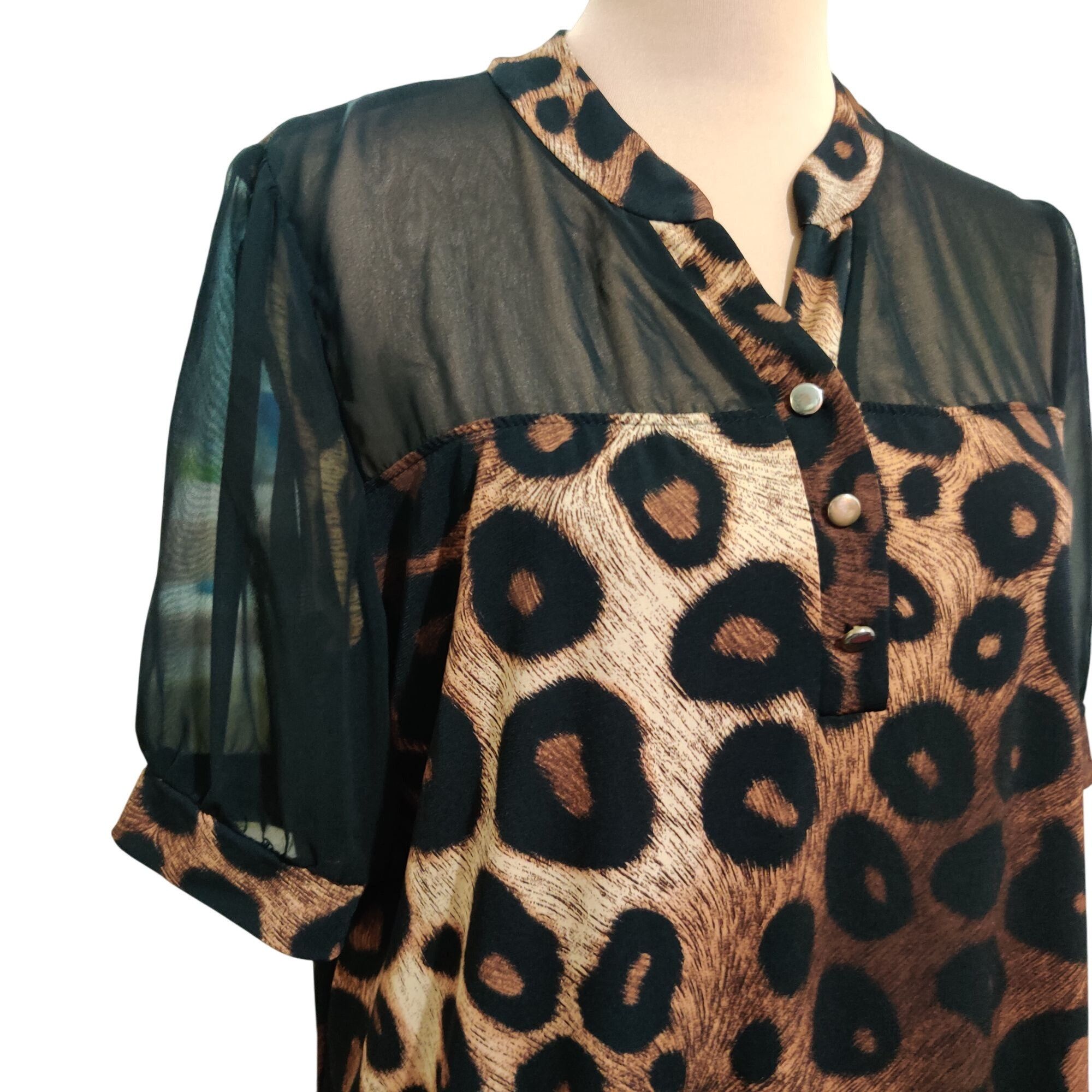 Other Adele & May Womens Blouse Leopard Print Sheer Black Pleated Size XL / US 12-14 / IT 48-50 - 4 Thumbnail