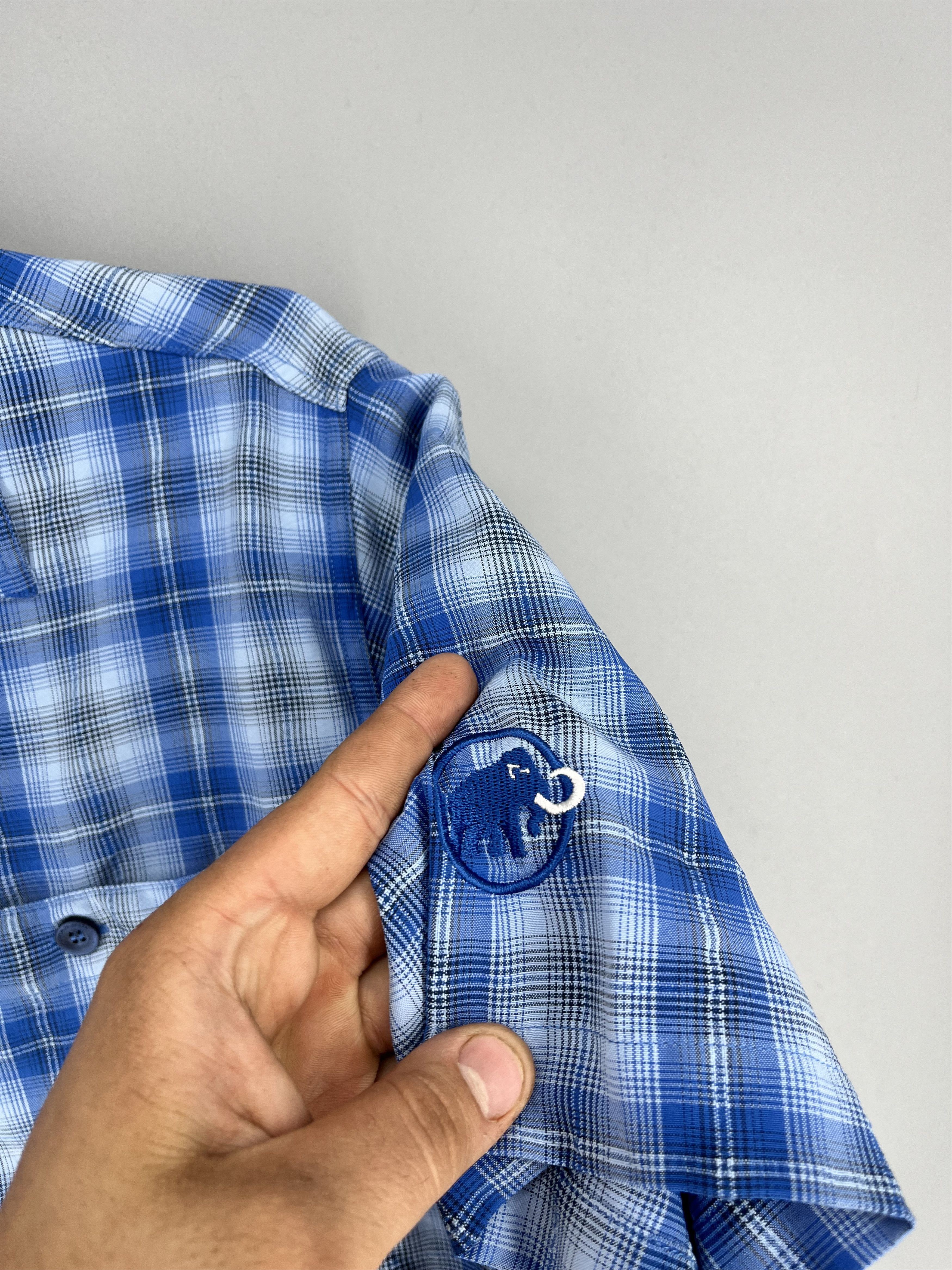 Mammut Mammut Mens L Blue Plaid Short Sleeve Button Up Shirt Shirt Size US L / EU 52-54 / 3 - 6 Thumbnail
