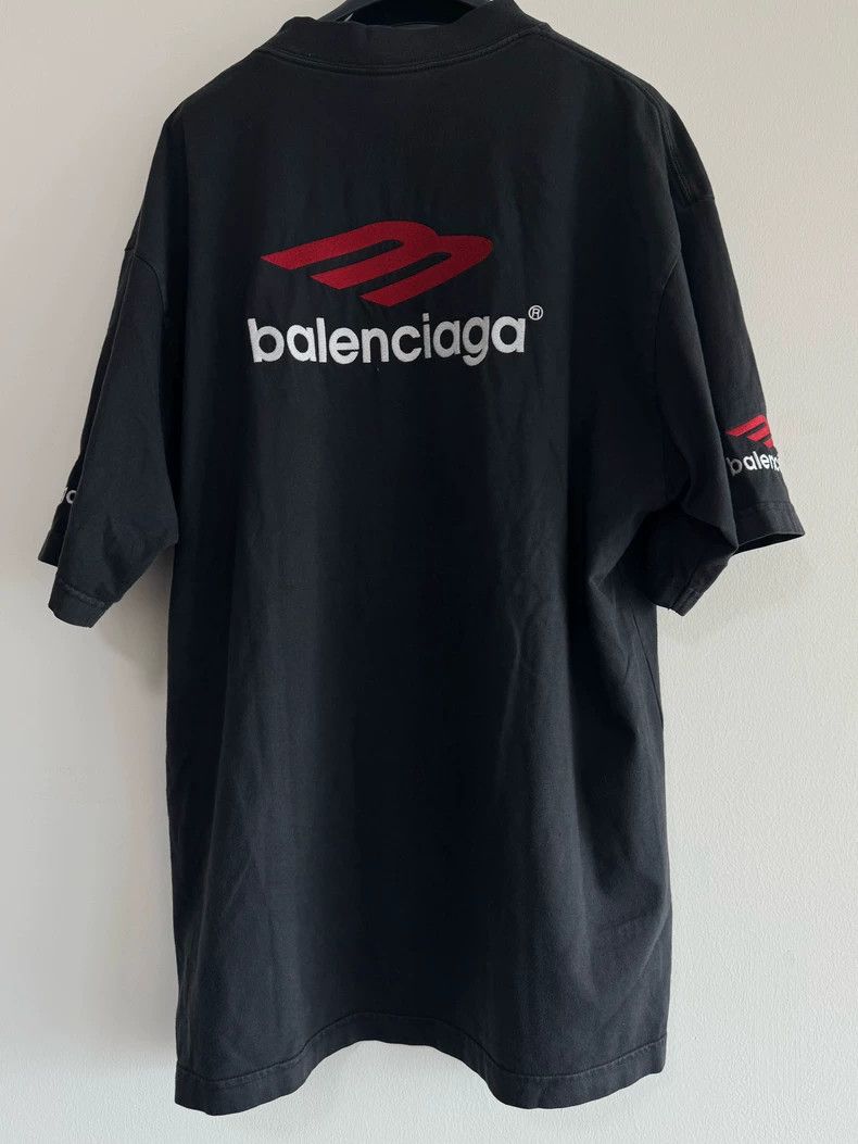 Balenciaga Balenciaga 3 B Short Sleeve Size US S / EU 44-46 / 1 - 6 Thumbnail