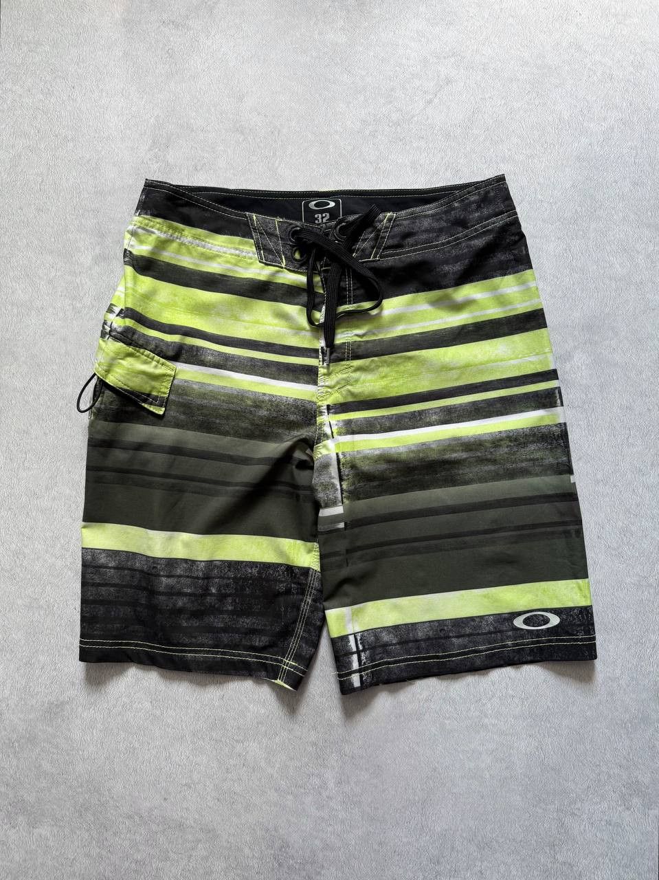 Oakley Oakley Vintage Swim Shorts Size 32 M Size US 32 / EU 48 - 1 Thumbnail