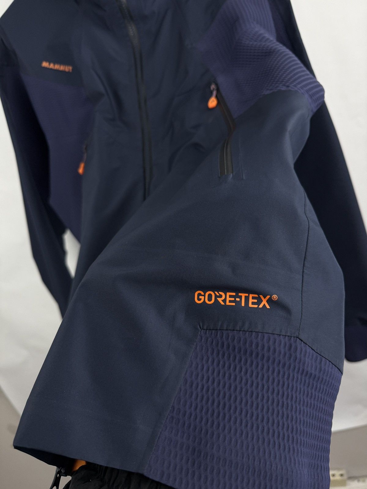 Mammut 🇨🇭 Mammut GORE-TEX Nordwand HS Flex Hooded Jacket Outdoor Y2K Size US M / EU 48-50 / 2 - 13 Thumbnail