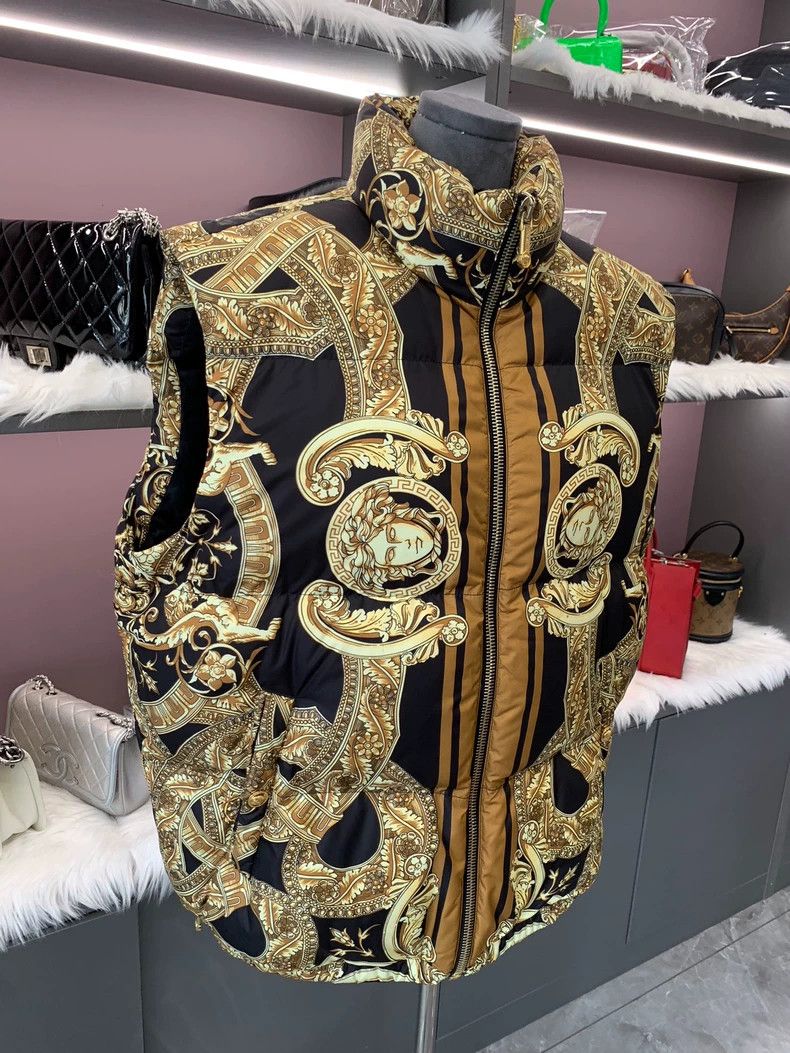 Versace Versace Medusa baroque print vest Size US XL / EU 56 / 4 - 4 Thumbnail