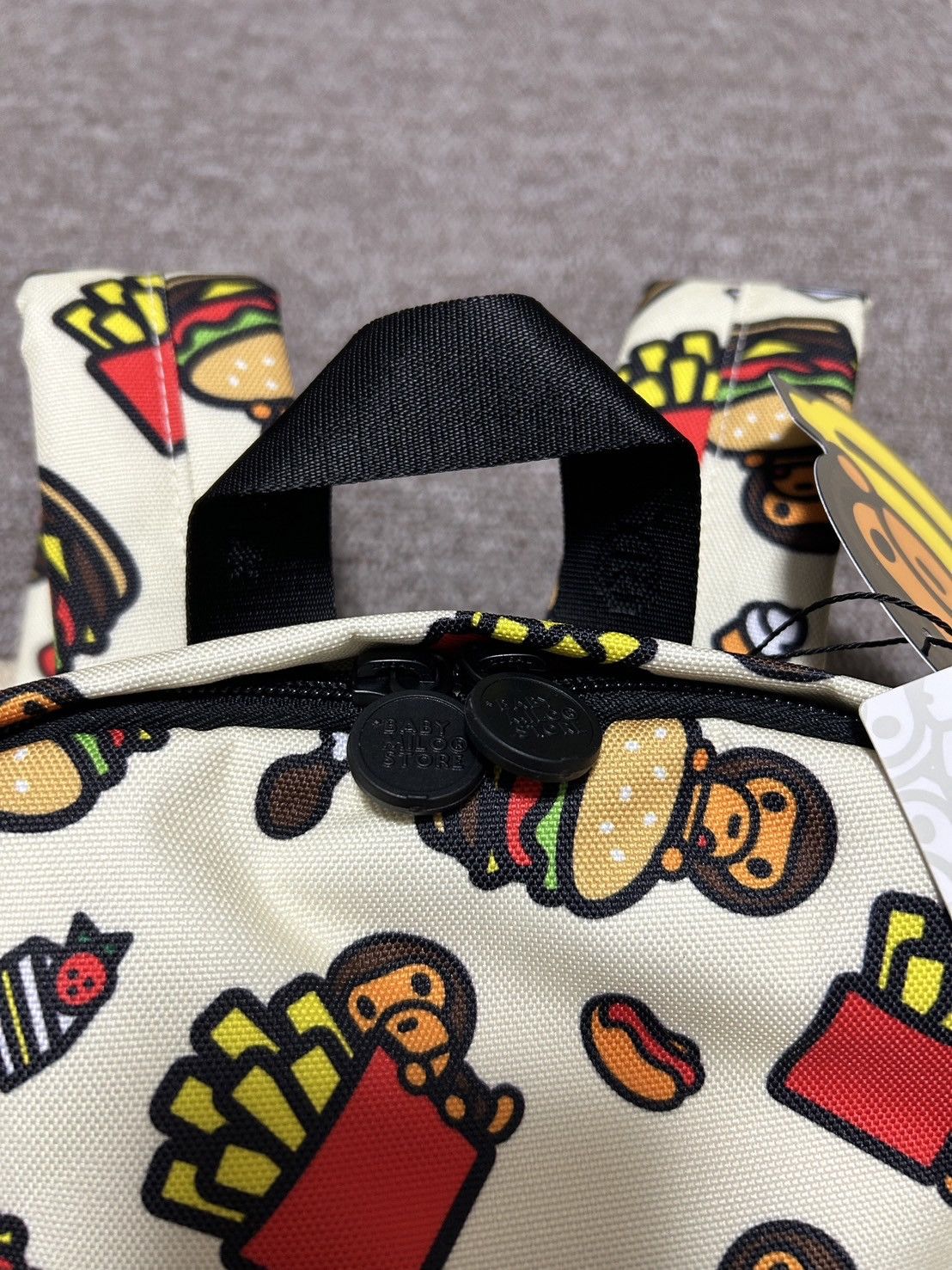 Bape NEW BABY MILO MEDIUM hamburger BACKPACK Size ONE SIZE - 10 Thumbnail