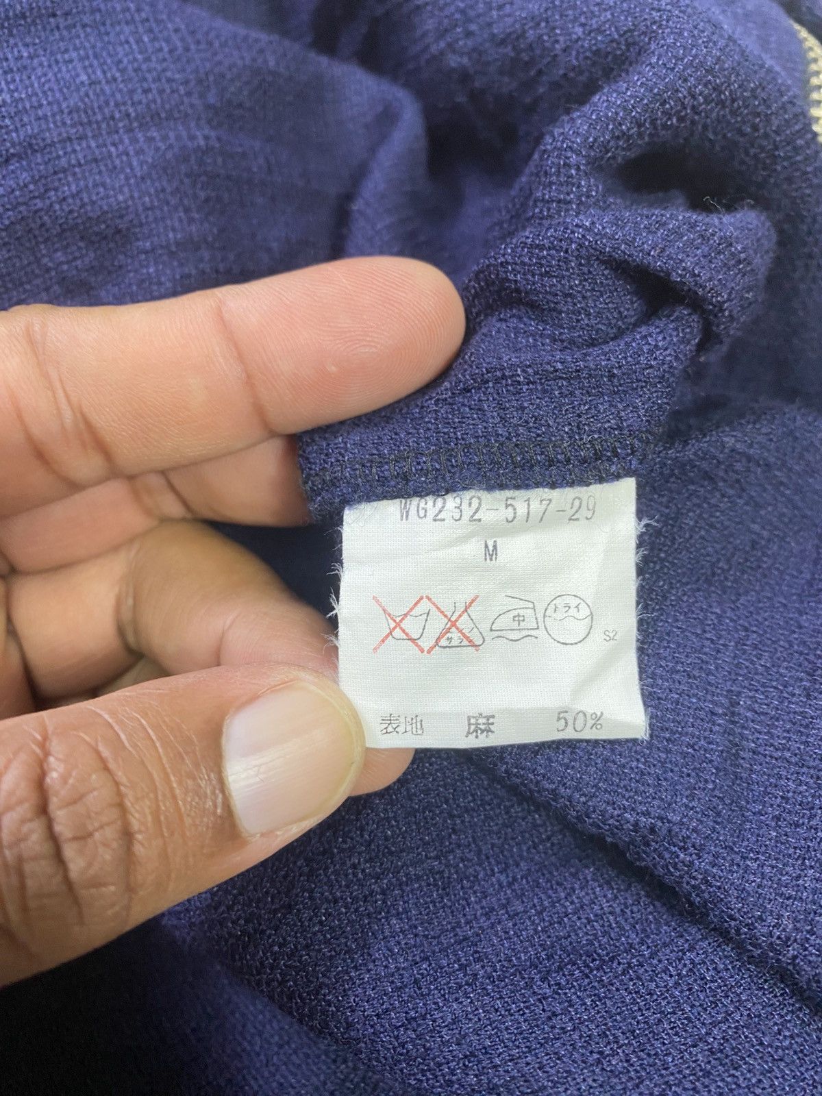 Burberry Burberrys 2 pocket zupper tee size s Size US S / EU 44-46 / 1 - 7 Thumbnail
