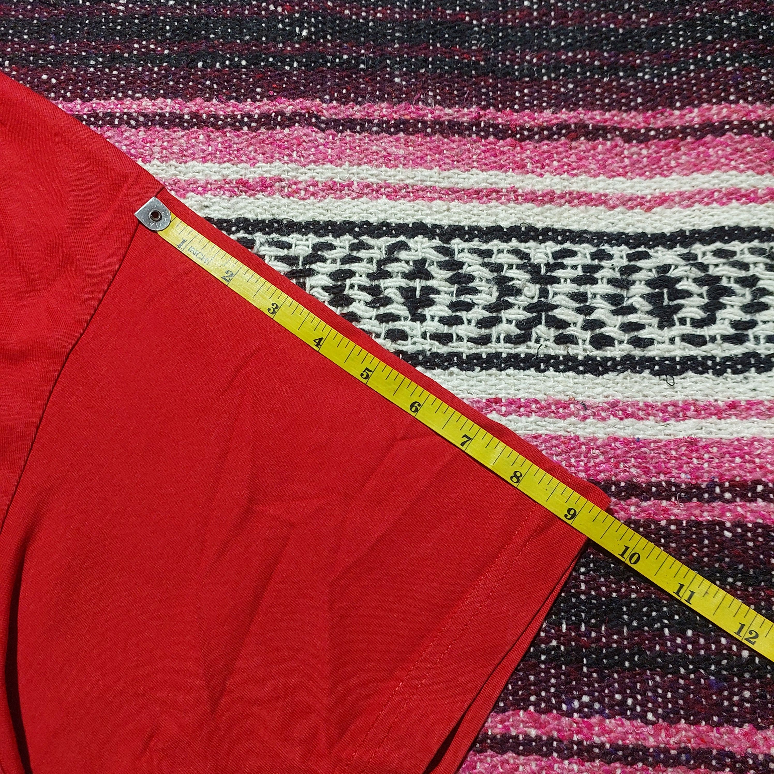 GU × Undercover Freedom noise S/S shirt Size US L / EU 52-54 / 3 - 10 Thumbnail
