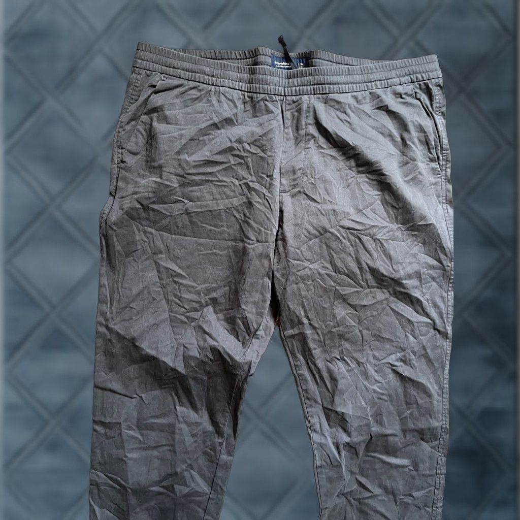 Abercrombie & Fitch Abercrombie & Fitch Slim Taper Stretch Pants - Size XXL Gray - 2XL Men Casual Chino Size US 39 - 1 Thumbnail