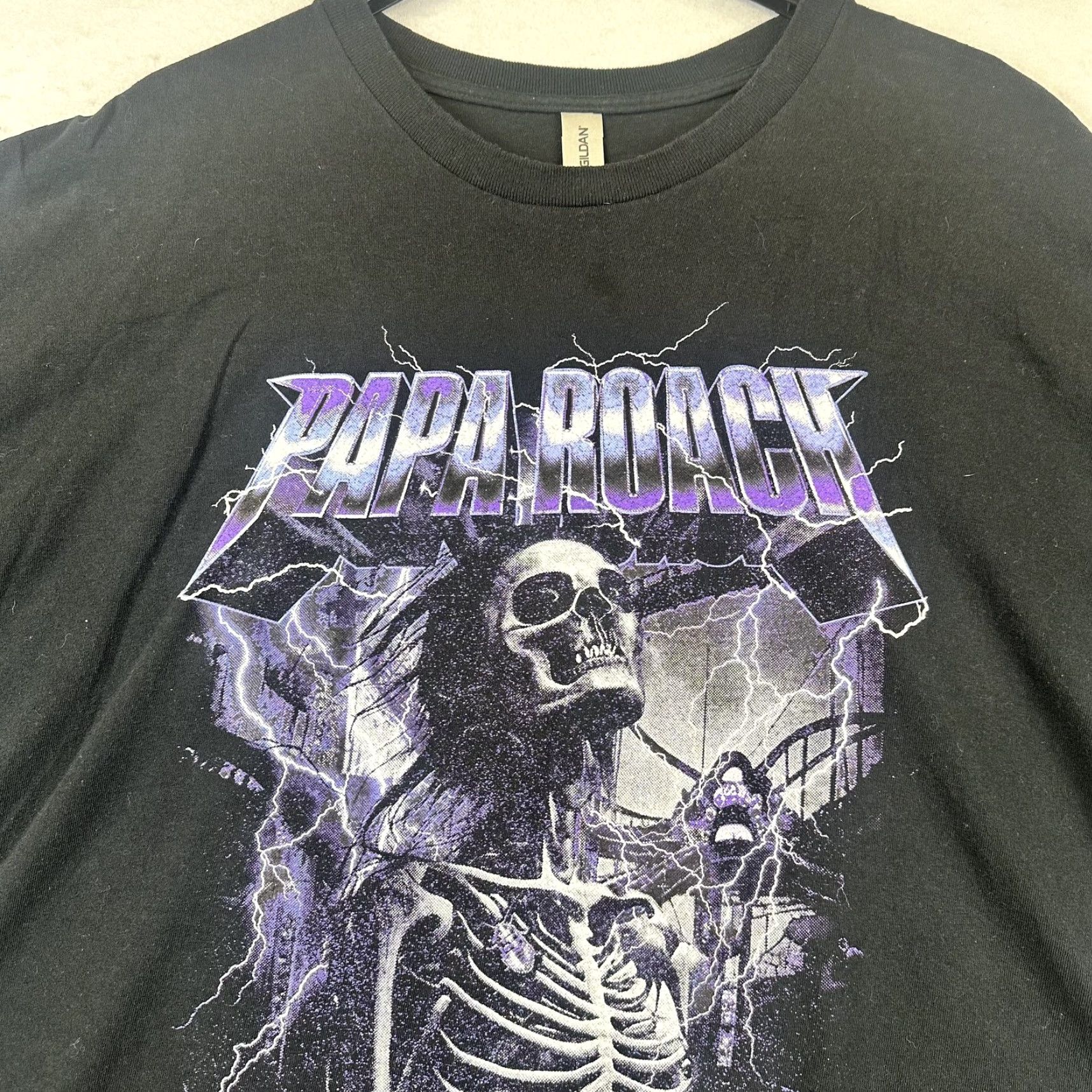 Gildan **Gildan Black Band Concert Tee 2XL Papa Roach Ego Trip** User: **Papa Roach Black 2XL Band Concert Tee Gildan** Size US XXL / EU 58 / 5 - 3 Thumbnail