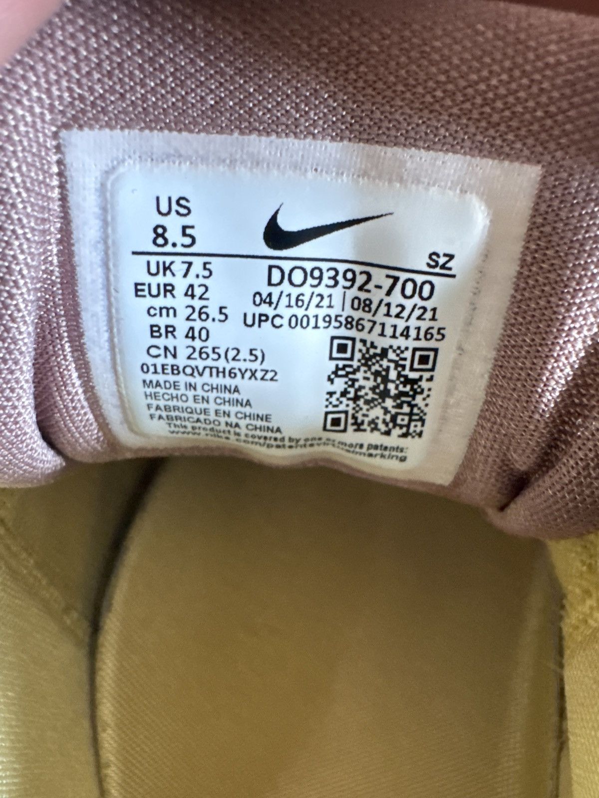 Nike × Travis Scott Travis Scott Air Max 1 Saturn Gold Size US 8.5 / EU 41-42 - 6 Thumbnail