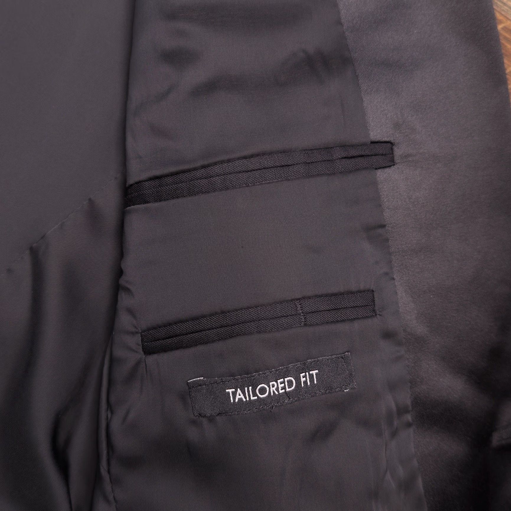 Jos. A. Bank Jos A Bank Traveler Tuxedo Suit 42 Short Black 36 Waist Pants Formal 2 Piece New Size US 42 / EU 58 - 5 Thumbnail