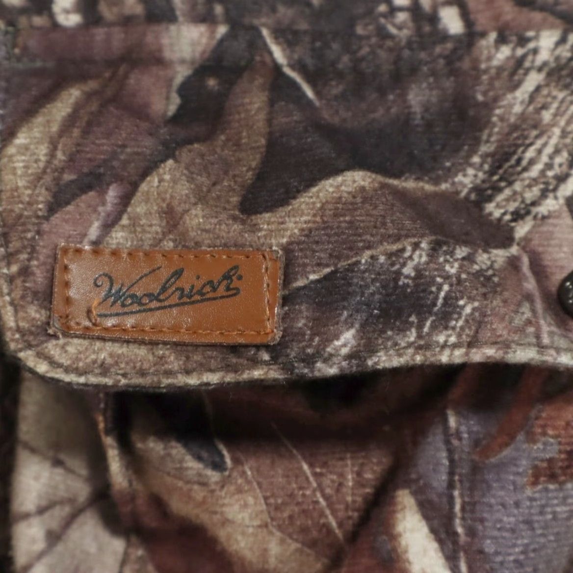 Vintage VTG Woolrich Realtree Hardwoods Hunting Camouflage Long Sleeve Jacket Men's L Size US L / EU 52-54 / 3 - 8 Thumbnail