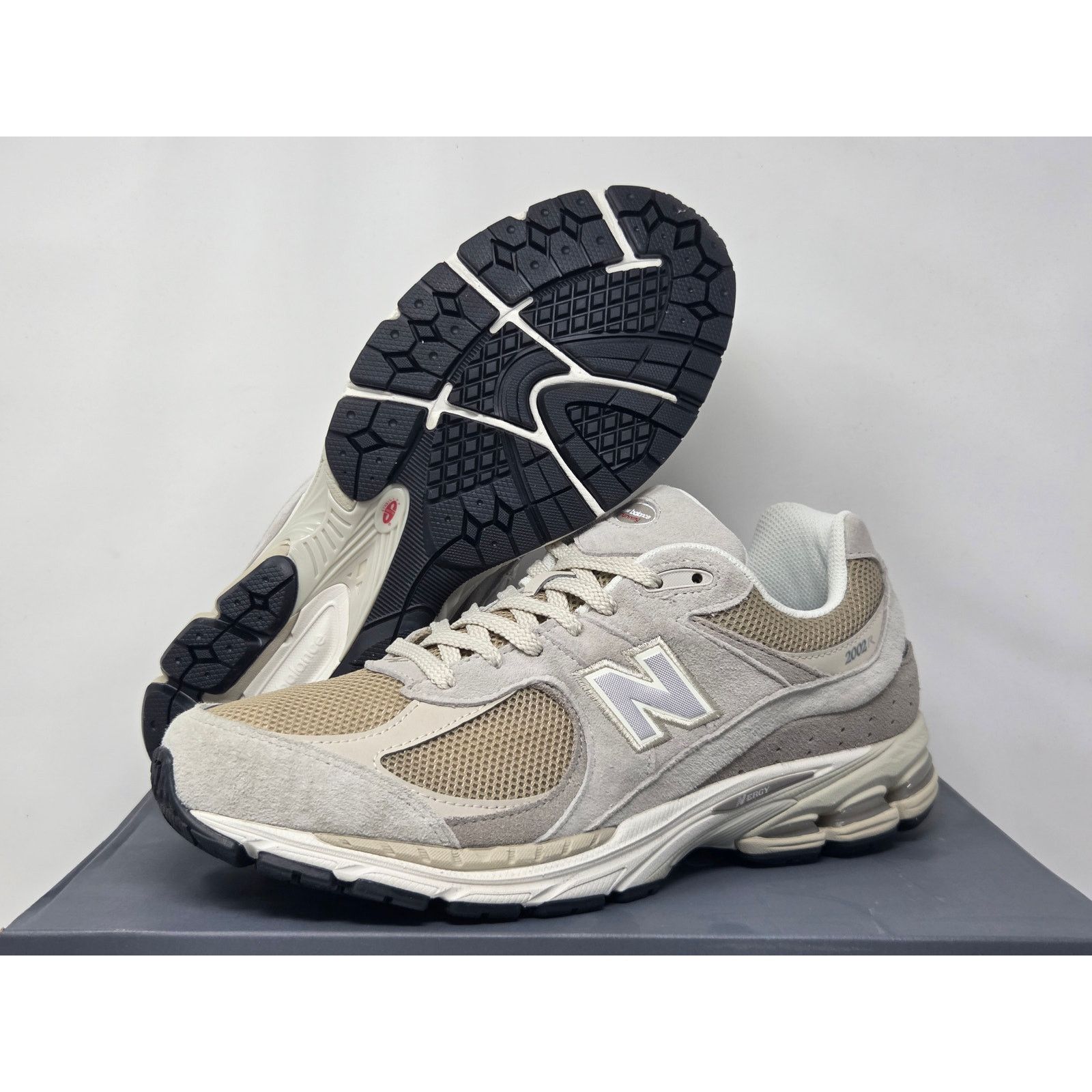 New Balance DS New Balance 2002R SHIPYARD U2002RB | Grailed
