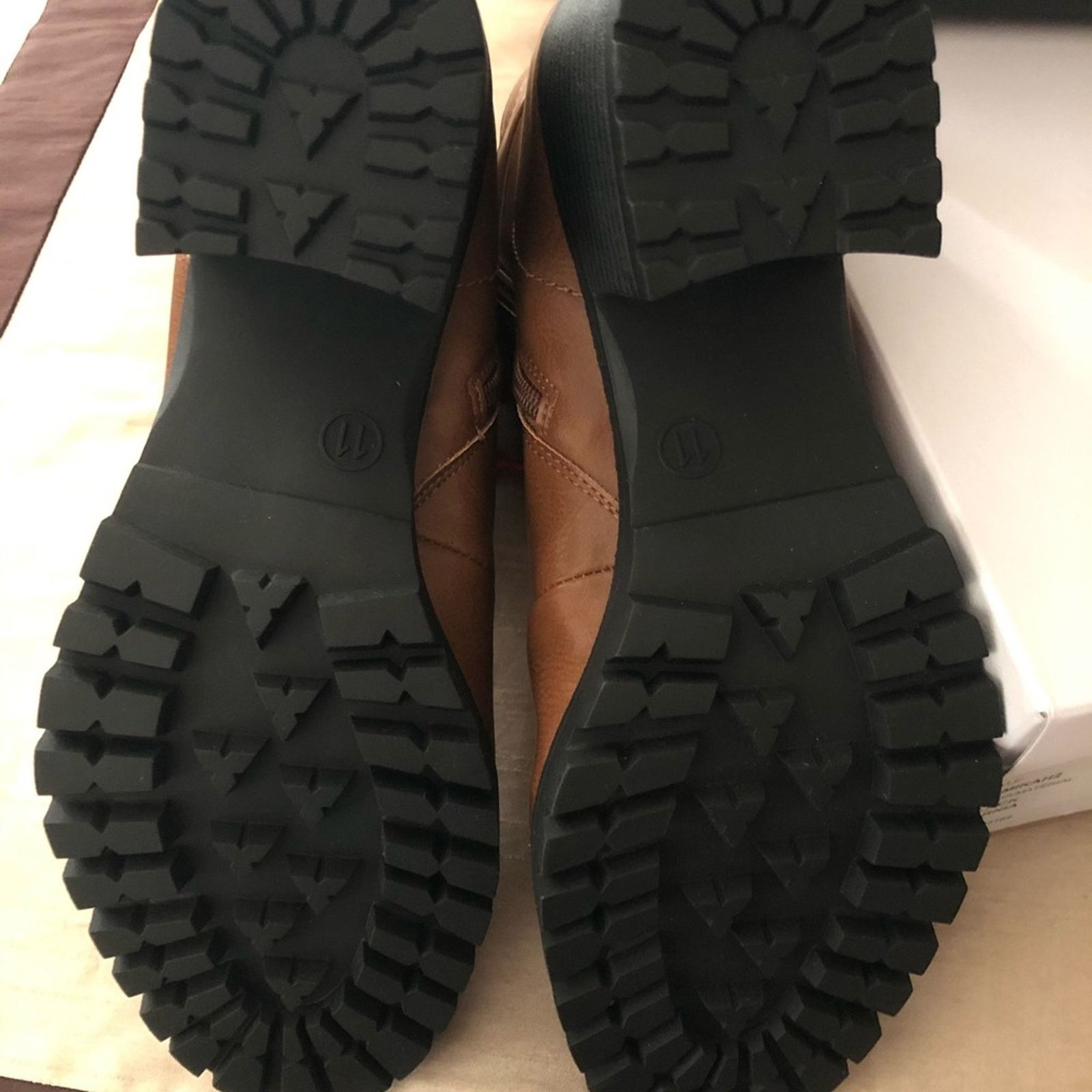 Other Material Girl Women’s Hillari Leather Booties. New in Box. Size US 11 / IT 41 - 6 Thumbnail