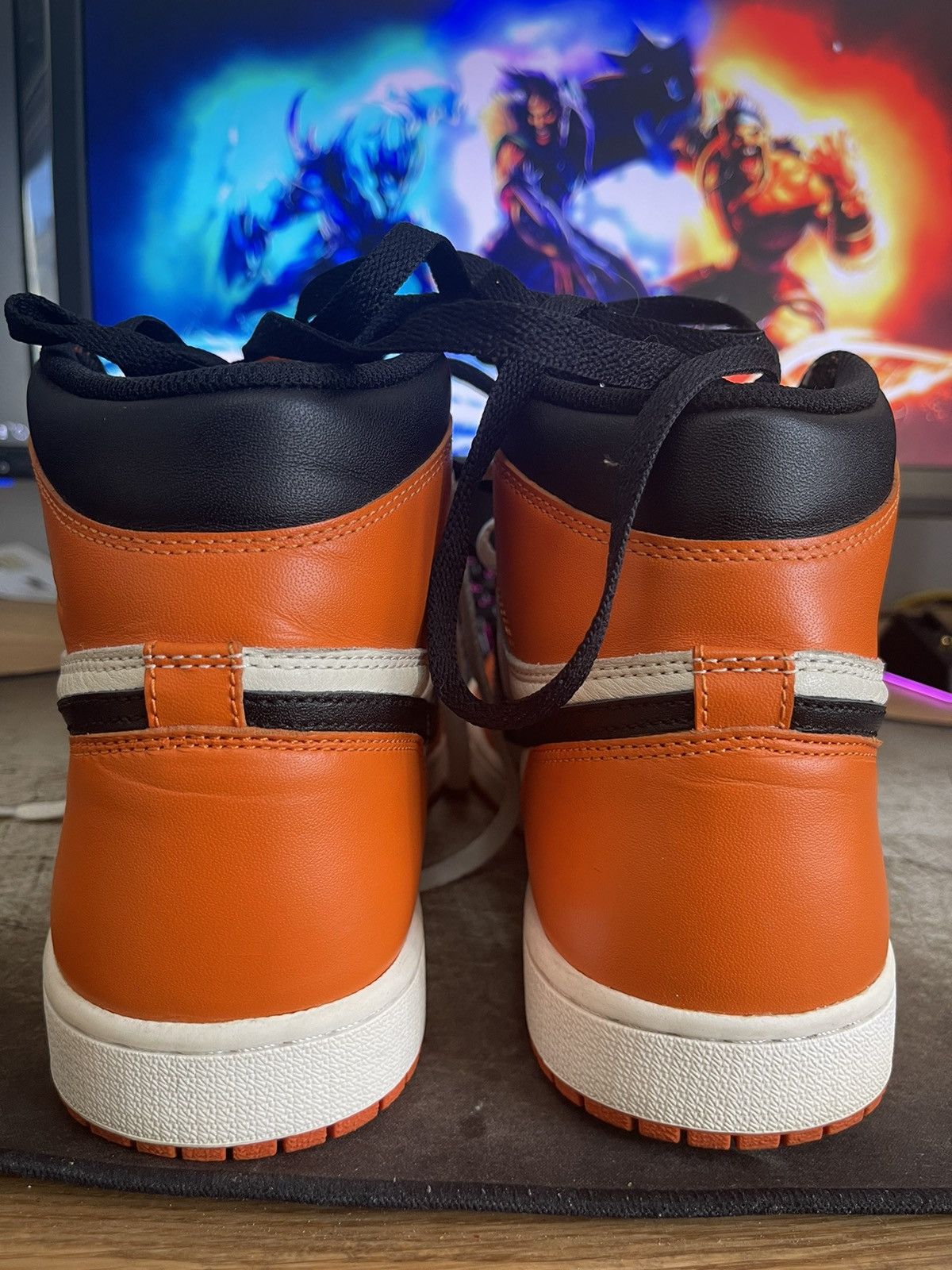 Jordan Brand Jordan 1 Reverse Shatterbackboard Size US 10.5 / EU 43-44 - 3 Thumbnail