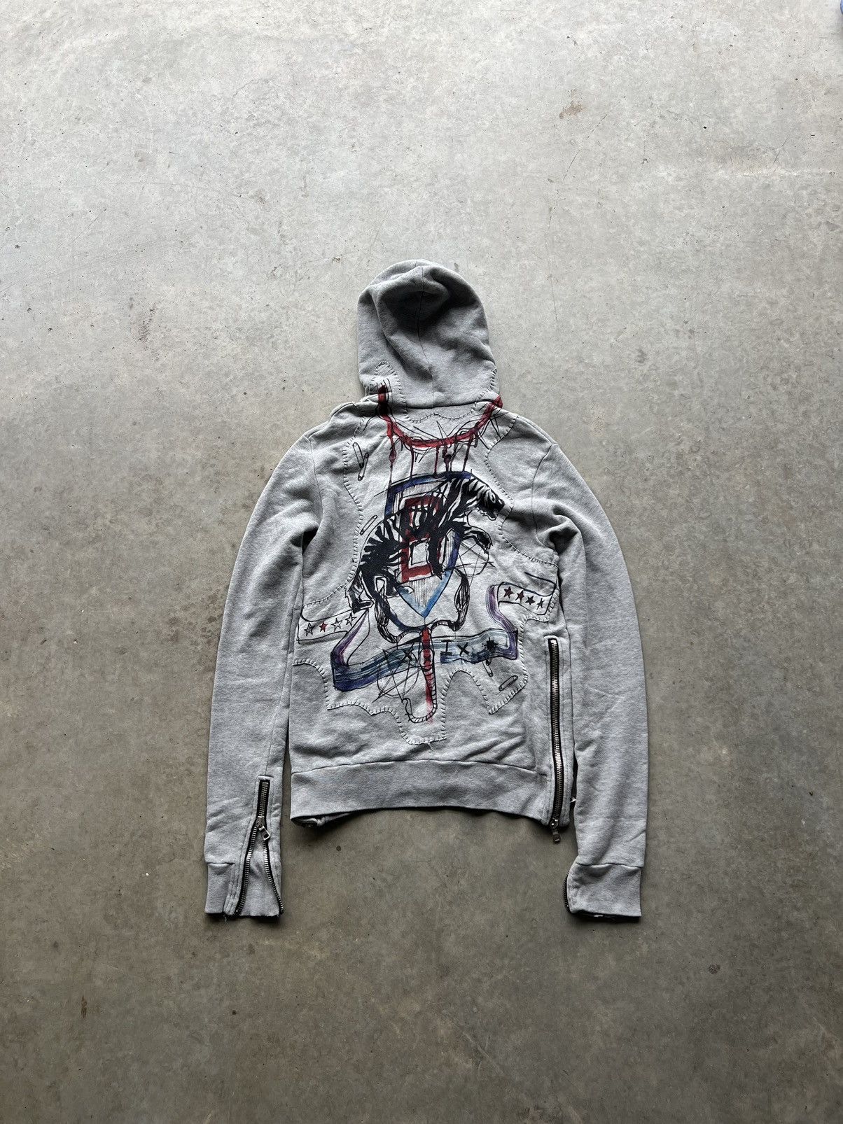 【関税負担】 BALMAIN TIGER PRINTED ZIP-UP HOODIE 関税負担】 BALMAIN TIGER PRINTED ZIP-UP HOODIE (BALMAIN