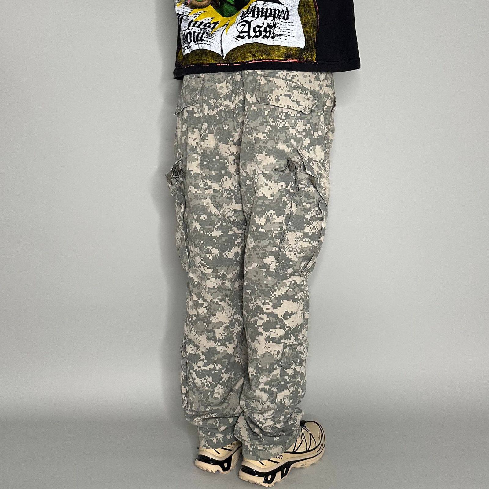 Japanese Brand × Streetwear × Vintage Joshua Jamal Baggy Digital