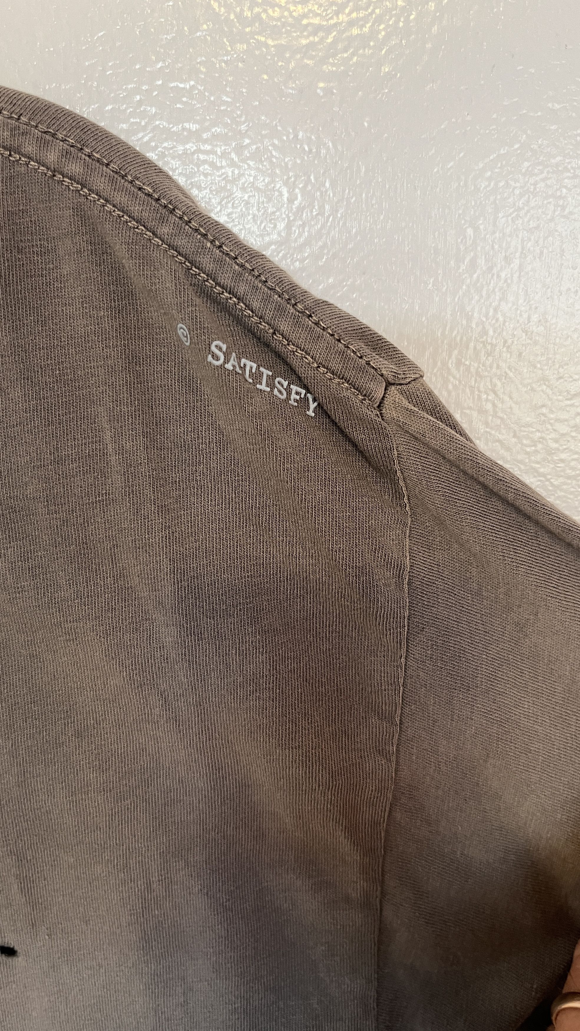 Satisfy Satisfy Running MothTech Tee Desert Rat Large 🌊 Size US L / EU 52-54 / 3 - 5 Thumbnail