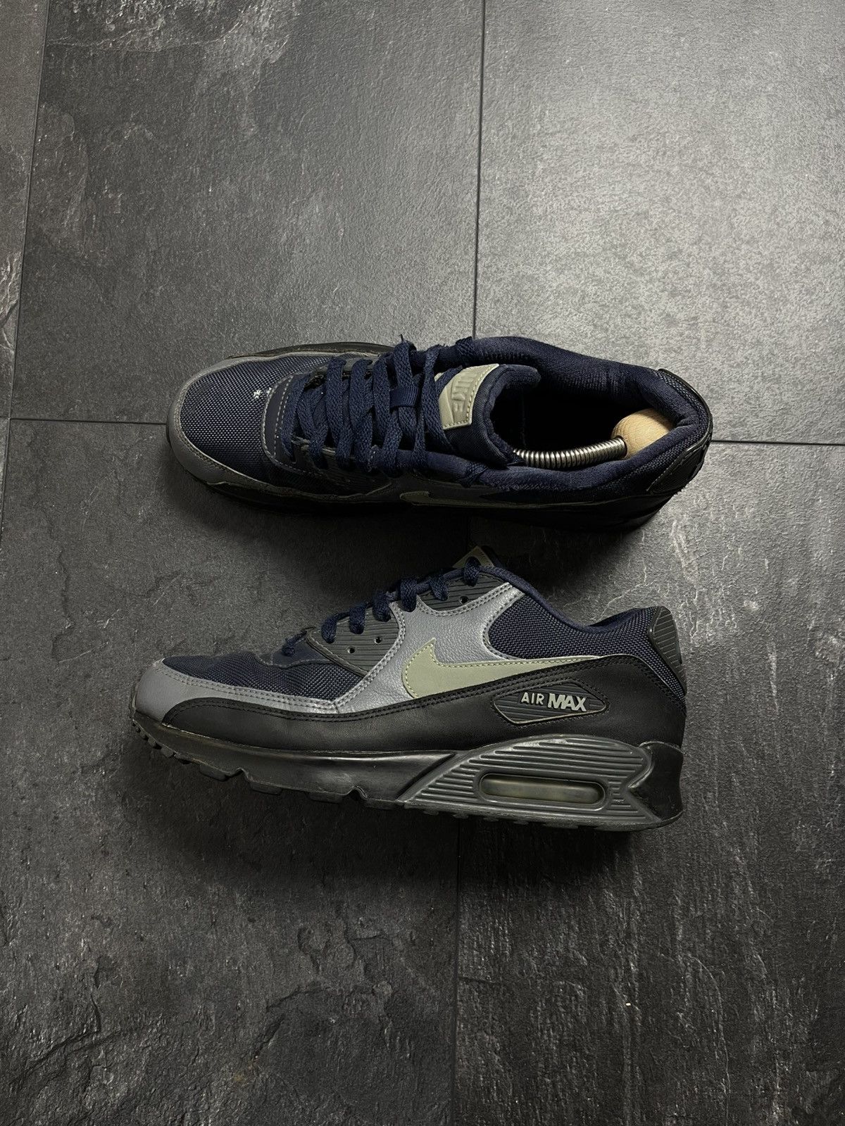 Nike × Streetwear × Vintage Vintage Nike air max 90 essential obsidian Size US 10 / EU 43 - 7 Thumbnail