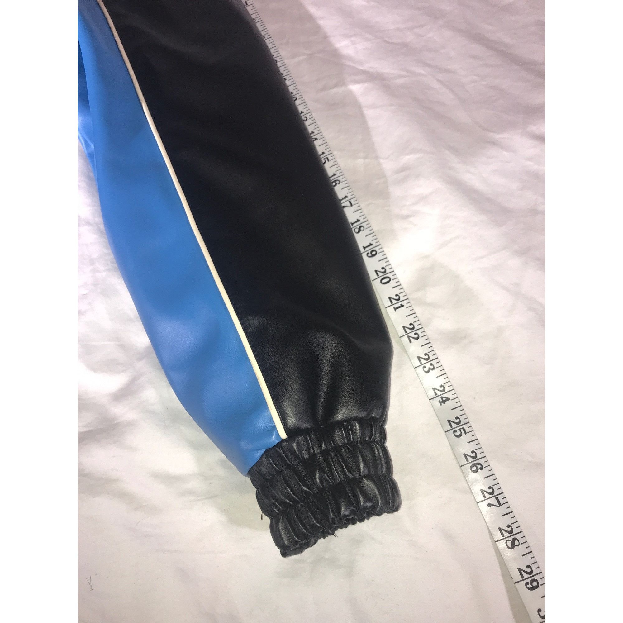 NFL Vintage NFL Carolina Panthers Black Faux Leather Jacket XL Size US XL / EU 56 / 4 - 7 Thumbnail