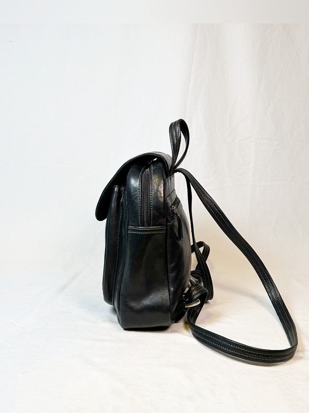 Other Tignanello Black Leather Backpack Handbag Size ONE SIZE - 6 Thumbnail