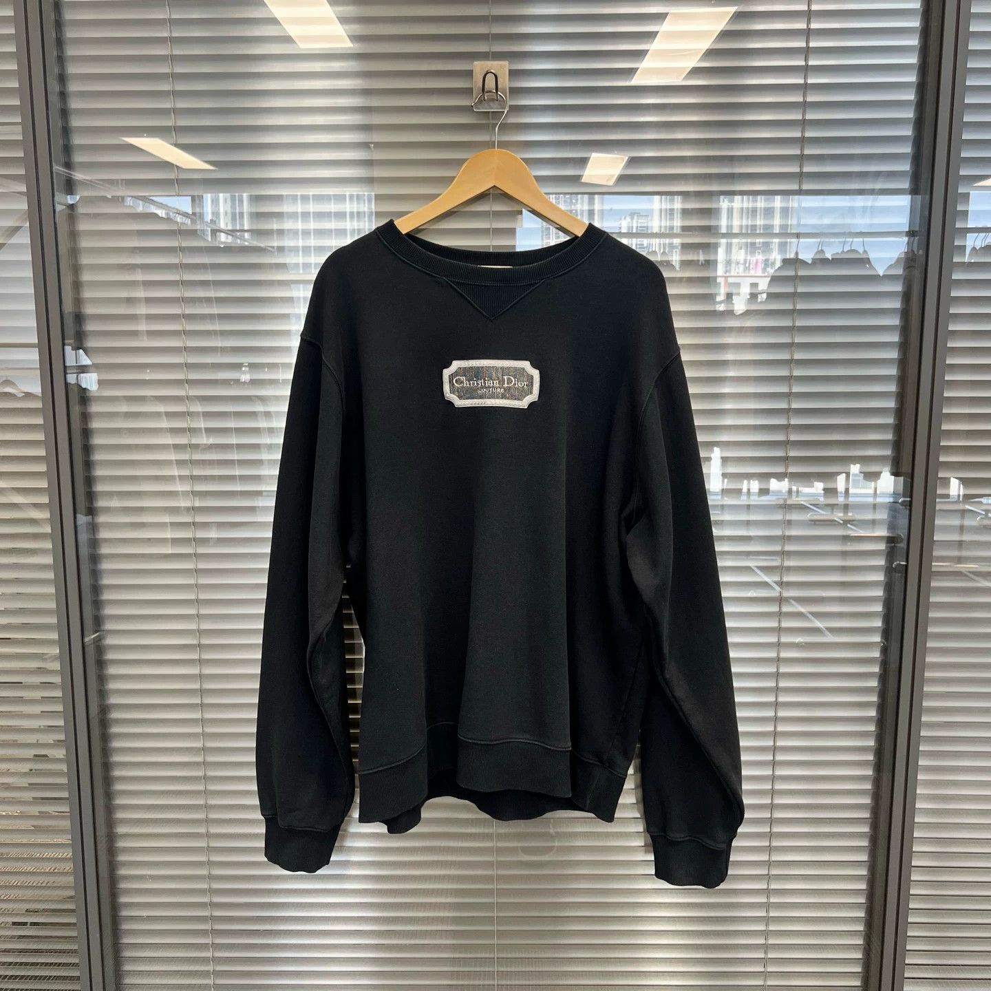 Dior Dior Embroidered Logo Sweatshirt 3XL Size US XXL / EU 58 / 5 - 1 Thumbnail