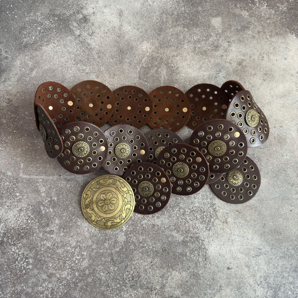 20471120 × Japanese Brand × Vintage Vintage Western Boho Style Wide Leather Belt Size ONE SIZE - 1 Thumbnail