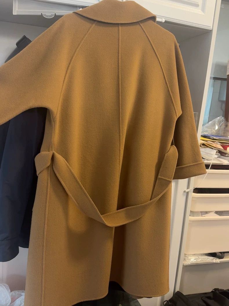 Max Mara Max Mara coat Size XS / US 0-2 / IT 36-38 - 2 Thumbnail