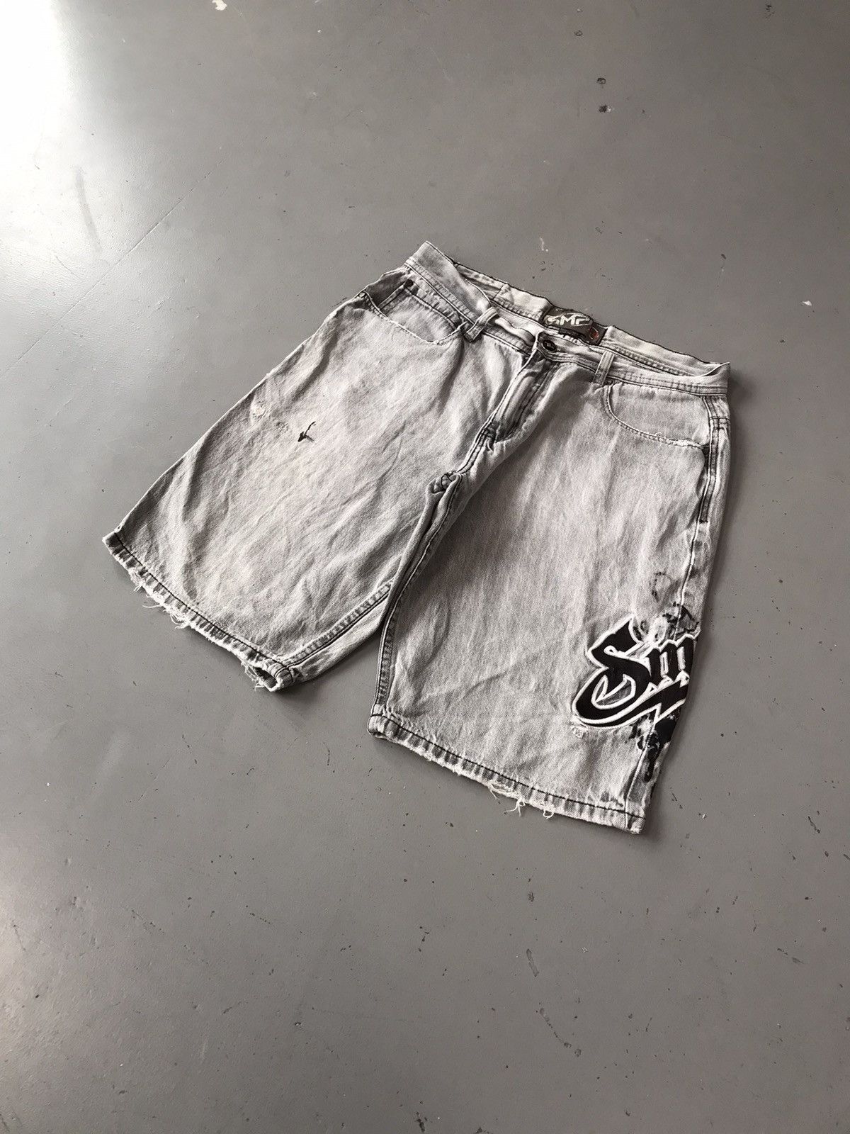 Designer Vintage SMP Embroidery Denim Jorts Size US 34 / EU 50 - 3 Thumbnail