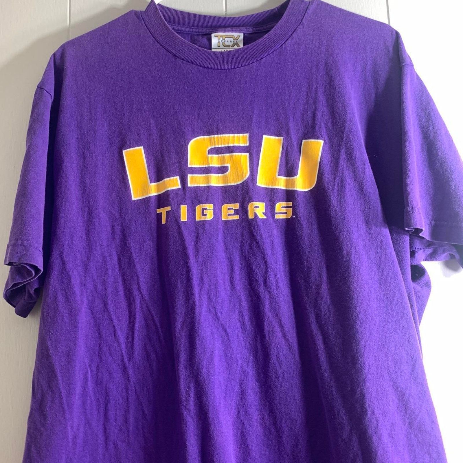 NCAA vintage Y2K 2000’s NCAA LOUISIANA STATE TIGERS LSU tee shirt Size US L / EU 52-54 / 3 - 3 Thumbnail