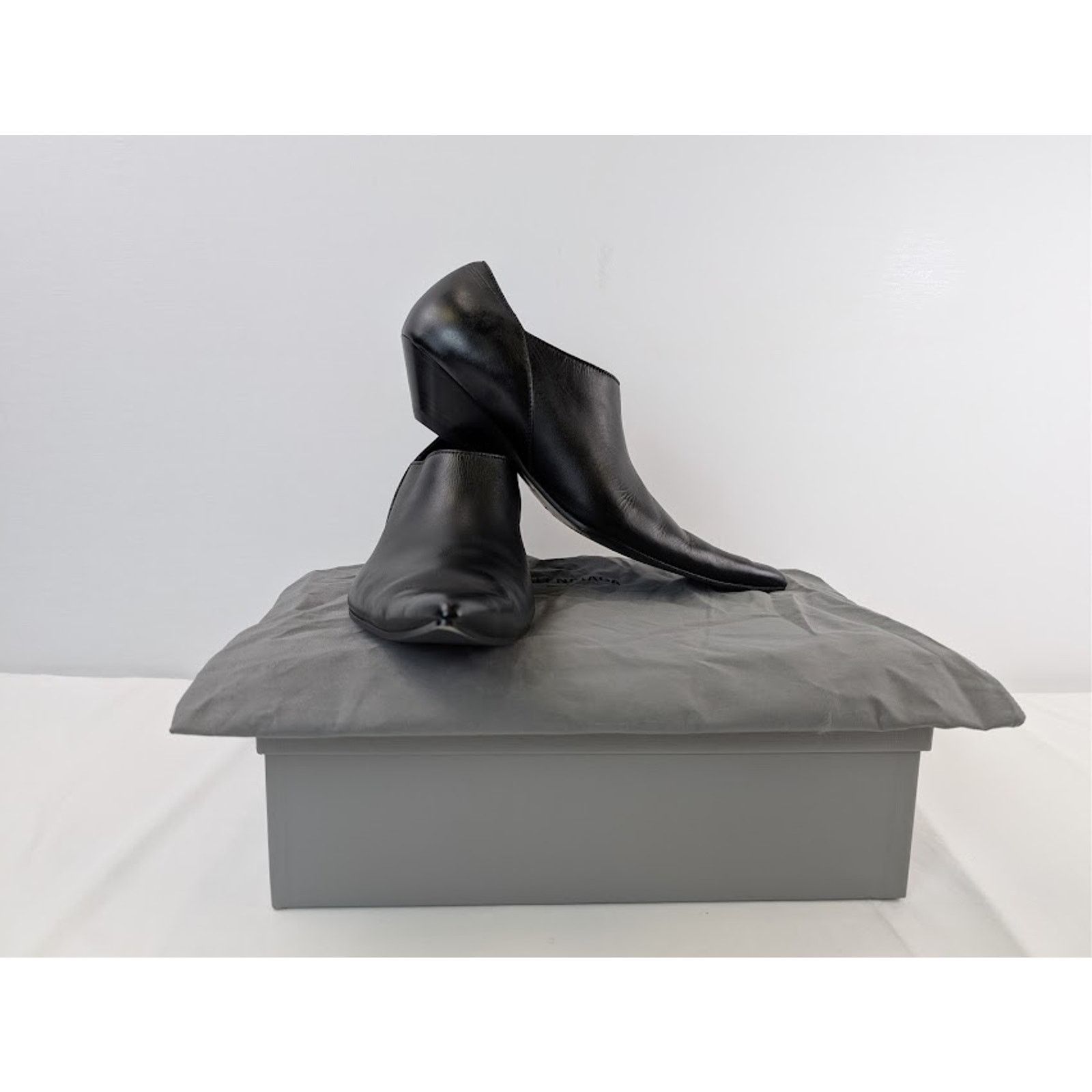 Balenciaga o1rshd1 Subway Loafer Boots in Black Size US 10 / EU 43 - 17 Thumbnail