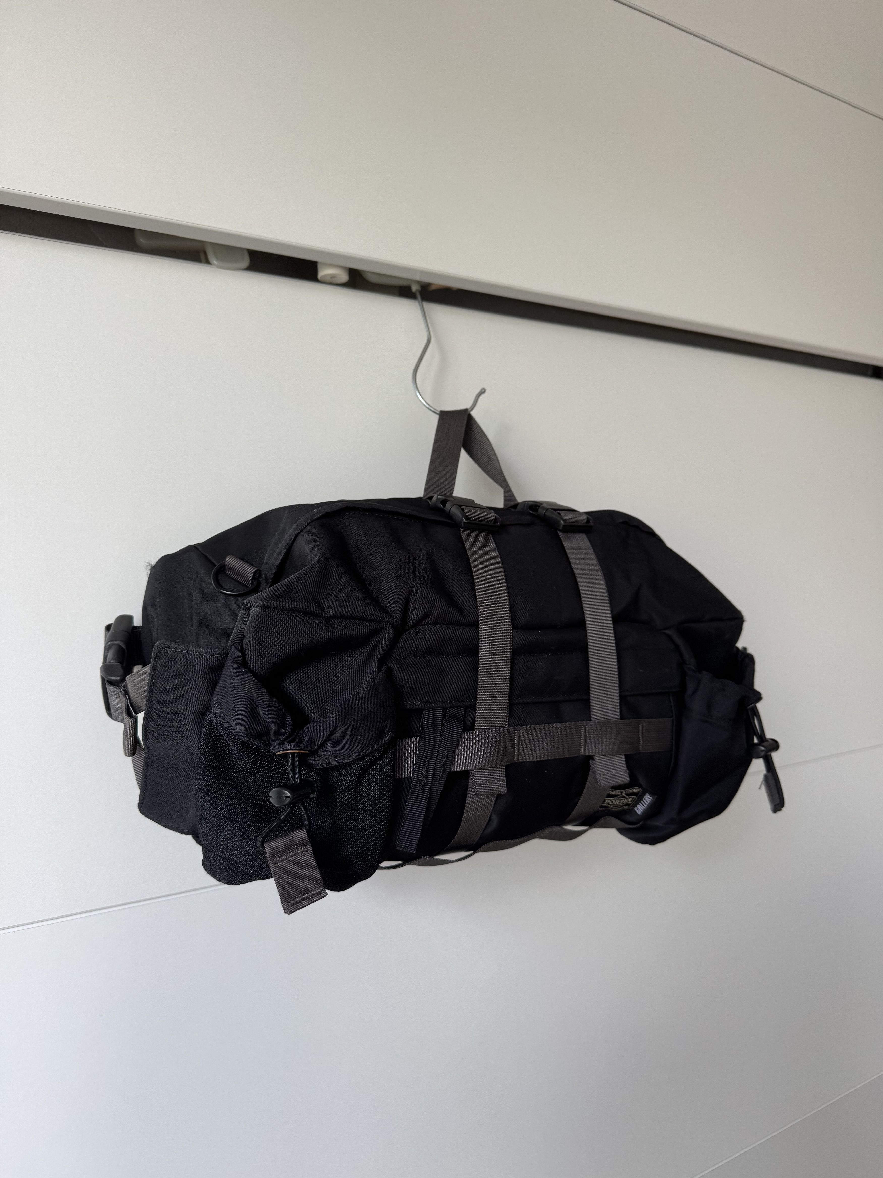 Gallery1950 [OS] Nylon Shoulder Bag in Black Size ONE SIZE - 4 Thumbnail