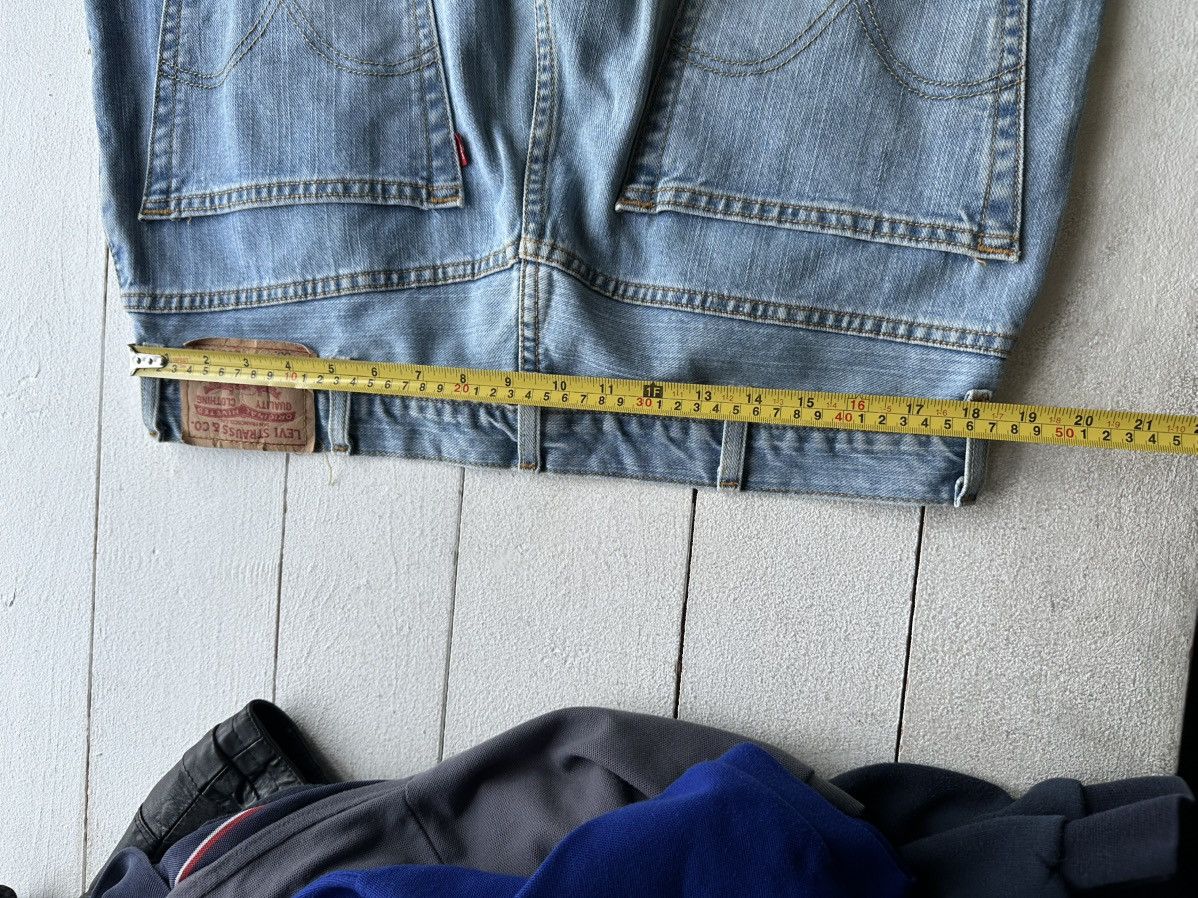 Levi's × Vintage 🚨Vintage 90s Levis Jeans 559 Relaxed Fit Light Wash Denim Size US 38 / EU 54 - 10 Thumbnail