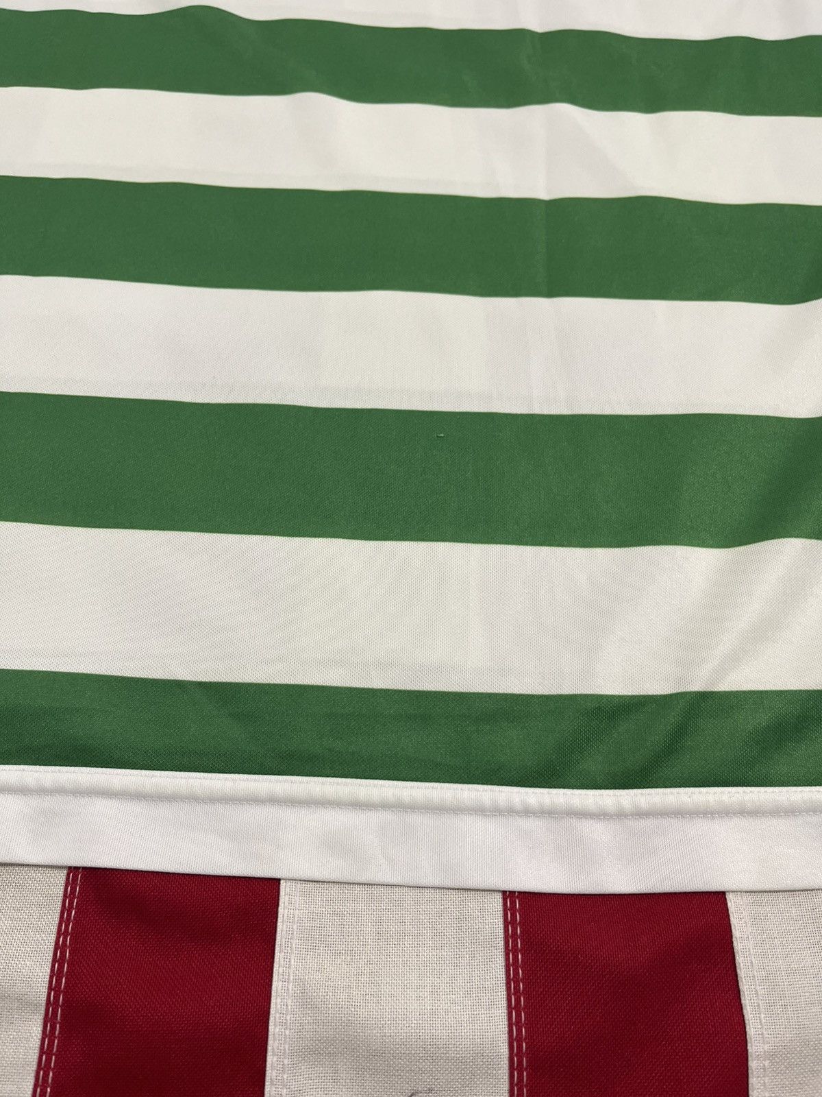 Umbro VTG 2000s Umbro Celtic Glasgow NTL Soccer Jersey Green White Size US XXL / EU 58 / 5 - 7 Thumbnail