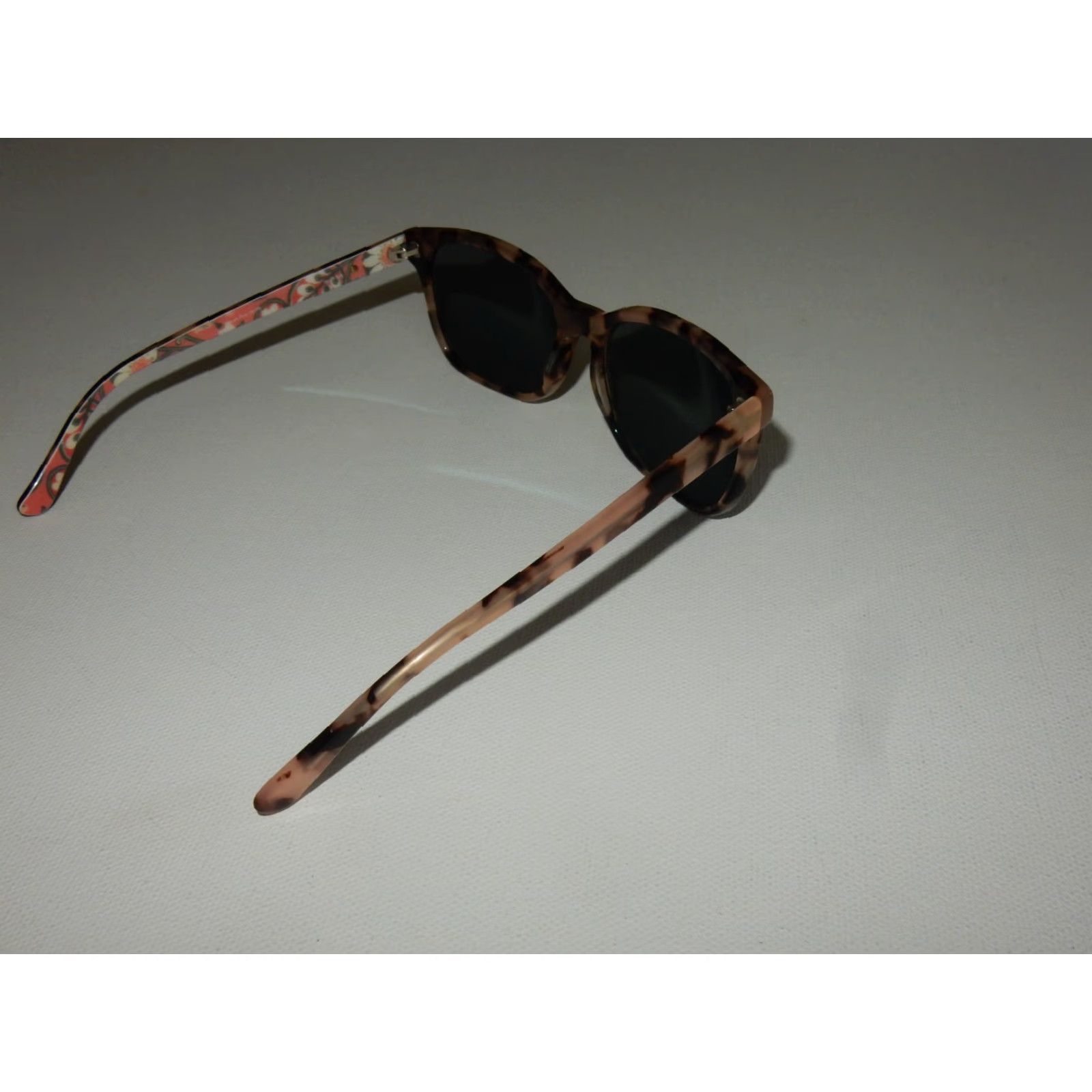 Vera Bradley VERA BRADLEY Sunglasses Frames Only Women Adult 56x17 135 Charlene Blush Pink Size ONE SIZE - 3 Thumbnail