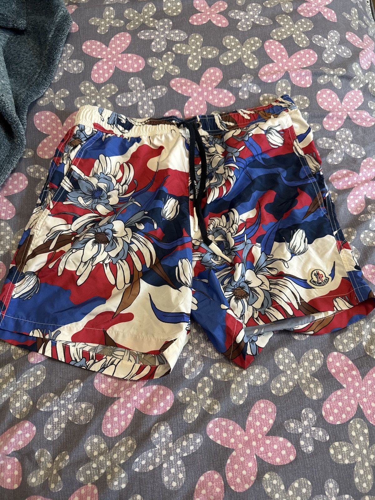 Moncler Moncler Multicolor Designer Shorts Size US 37 - 1 Thumbnail