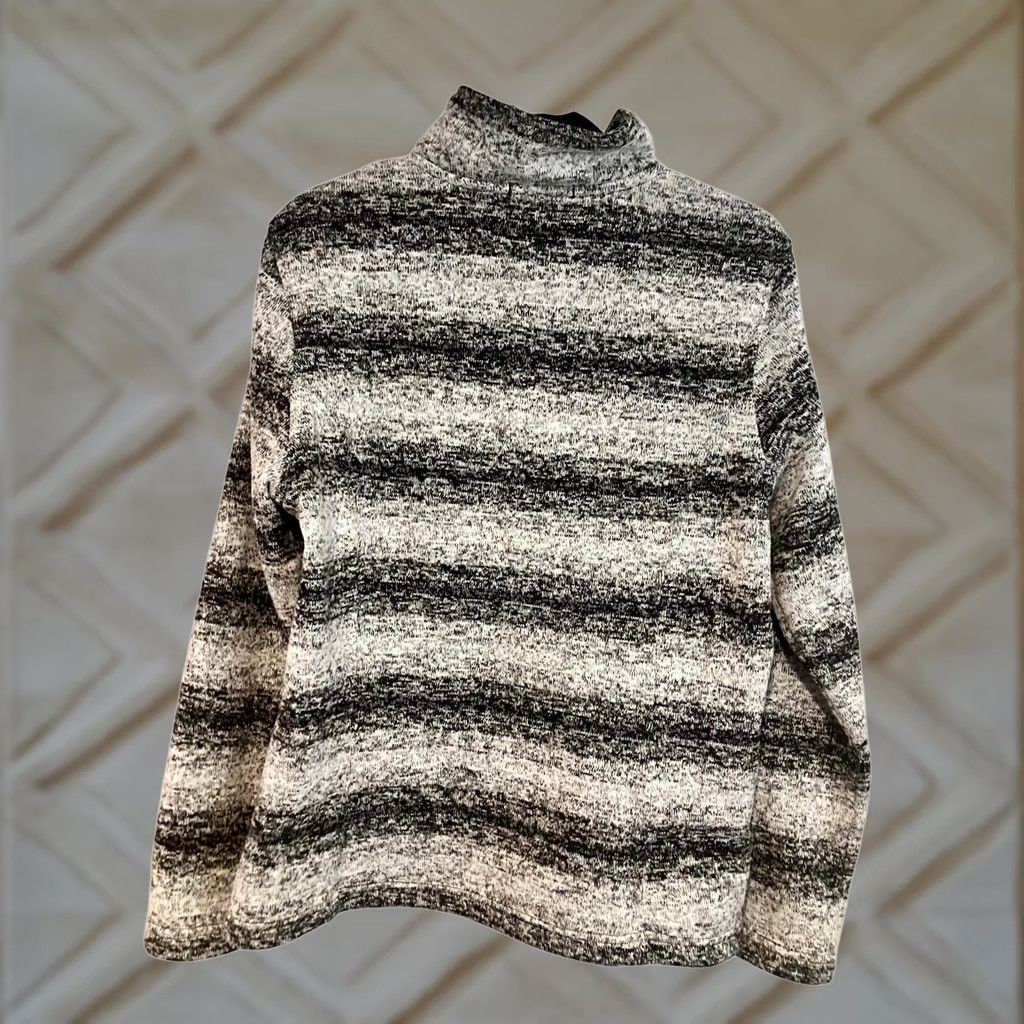 Lands' End Lands' End Quarter Zip Sherpa Black White Gray Ombre Stripe Pullover Sweater Size M Women Regular Sweatshirt Size M / US 6-8 / IT 42-44 - 1 Thumbnail