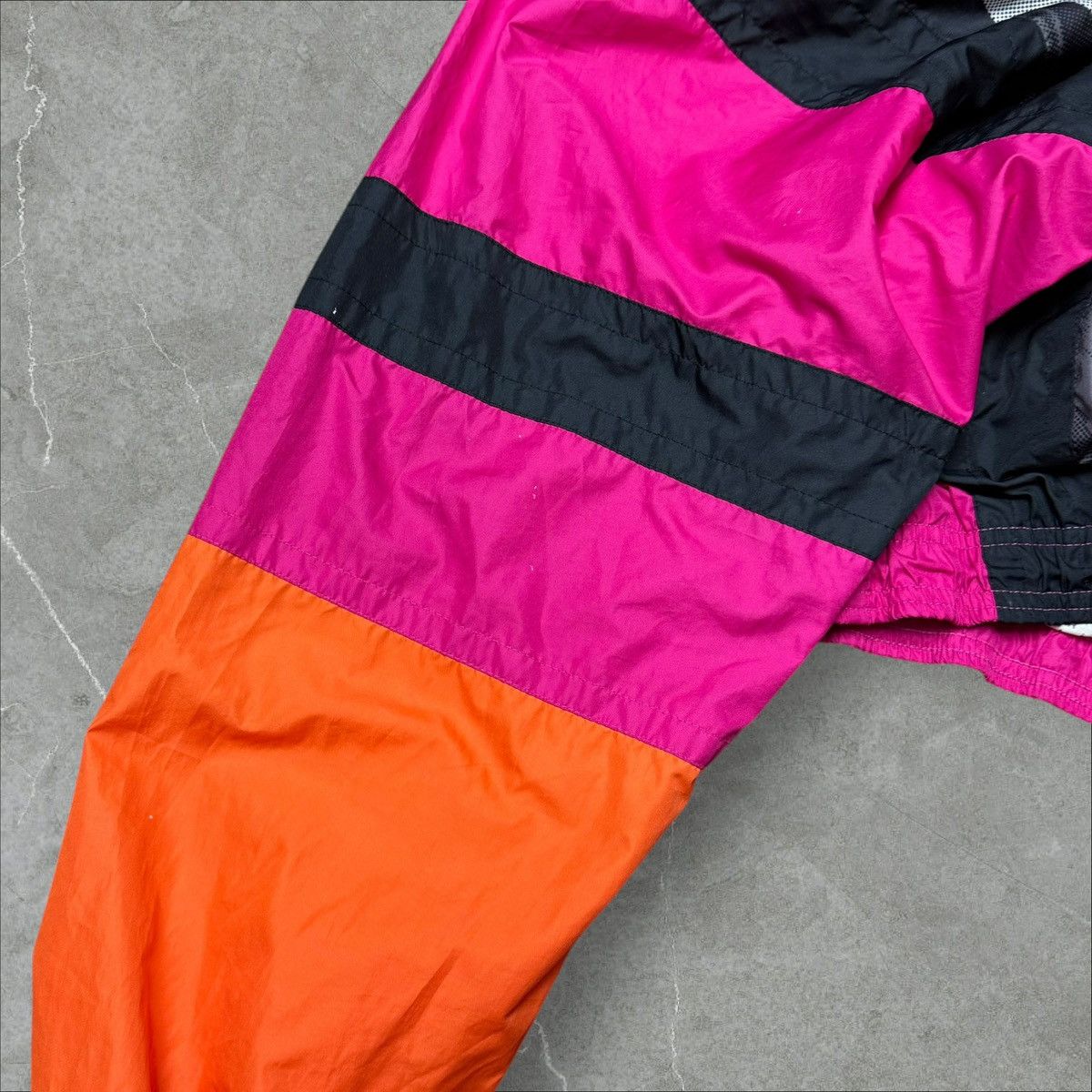 Nike × Vintage Nike Air Jacket Windbreaker Retro Vintage Training Jacket S Size US S / EU 44-46 / 1 - 5 Thumbnail